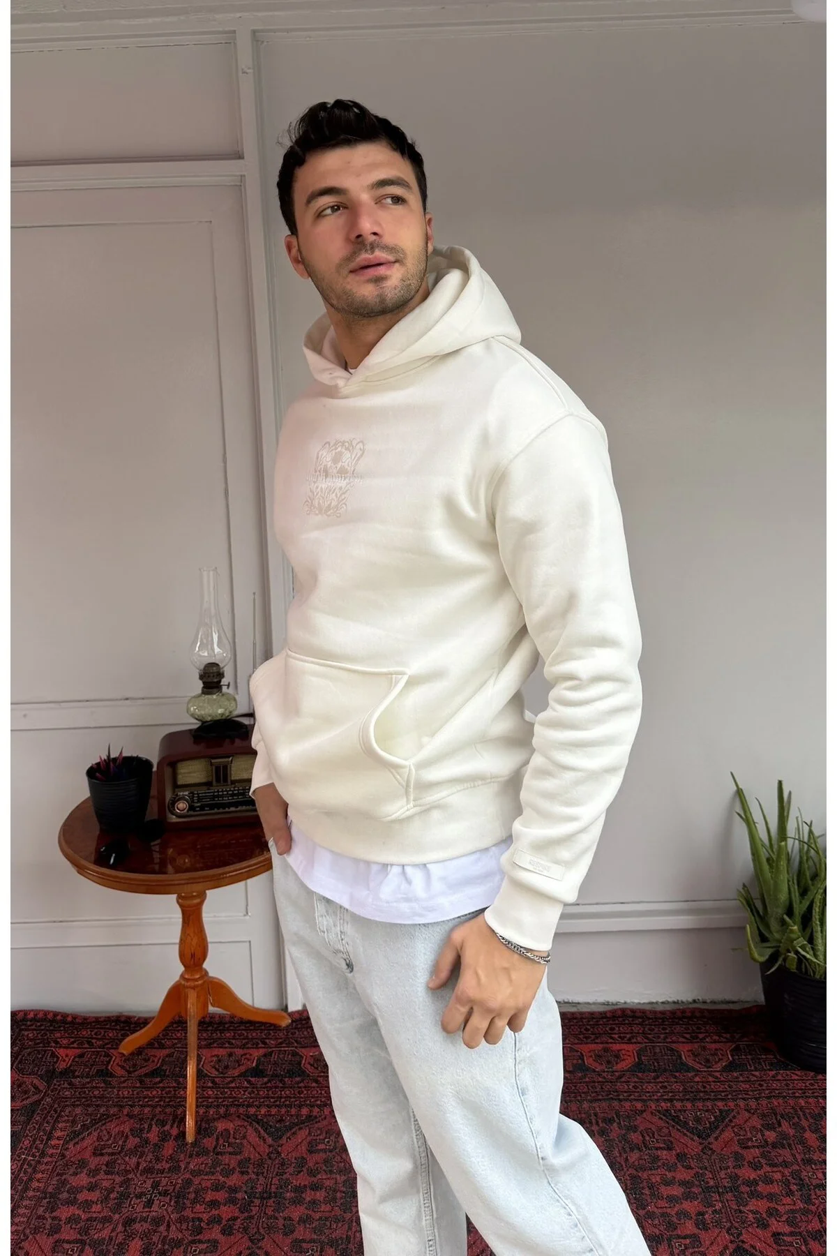 Sırt Baskılı Dark Garden Oversize Sweatshirt