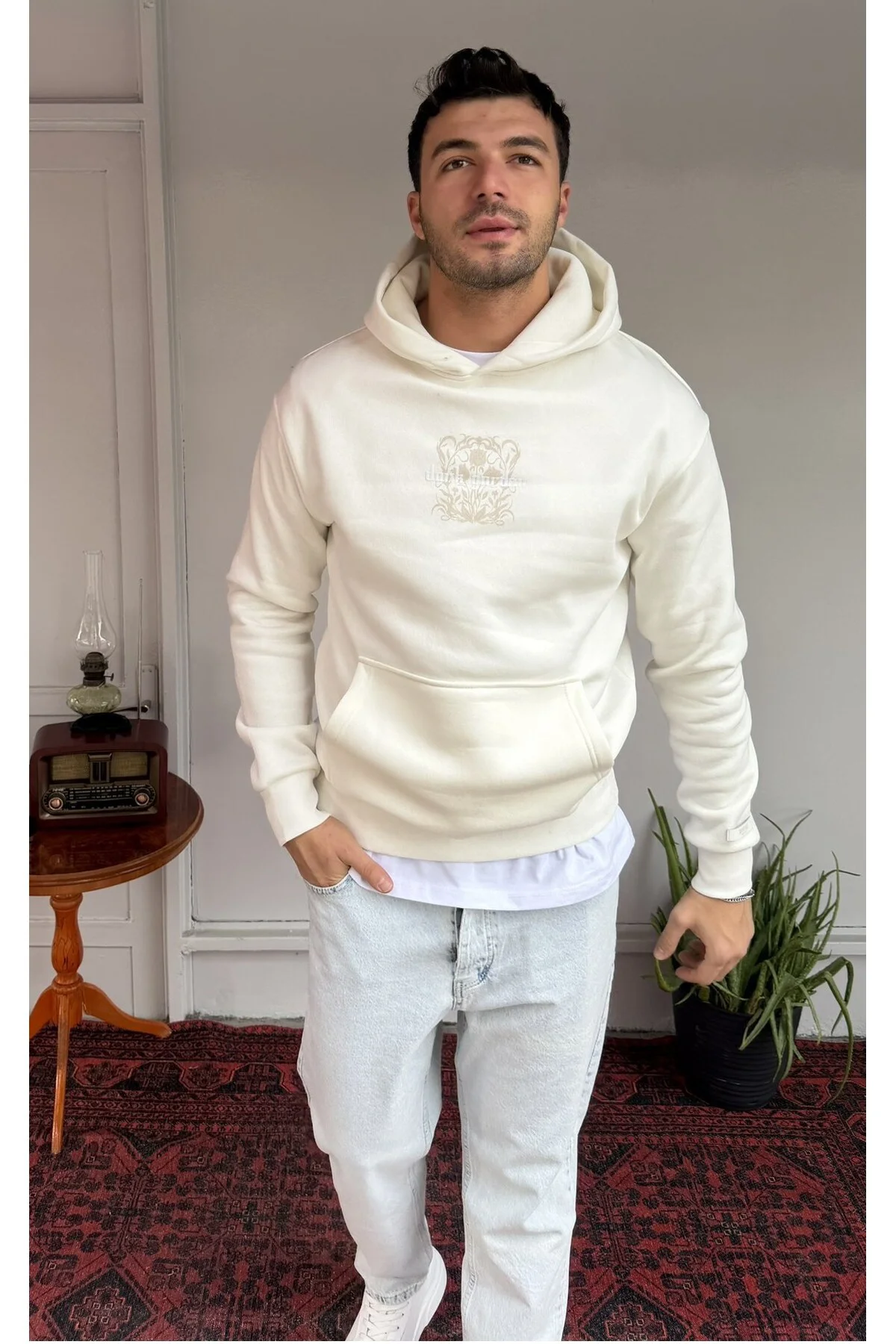 Sırt Baskılı Dark Garden Oversize Sweatshirt