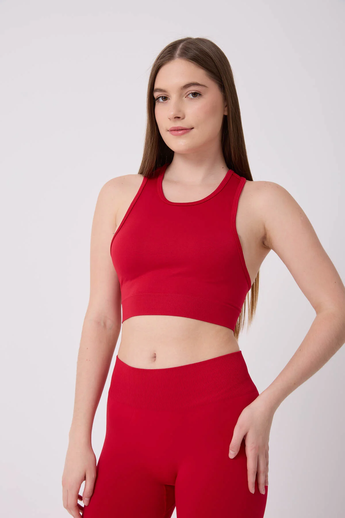 Sırtı Çapraz İpli Crop