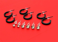 SİYAH 12 MM 3 ÇİFT HALKA VE 3 ÇİFT 5 MM TEK TAŞ KÜPE TOPLAM 6 ÇİF