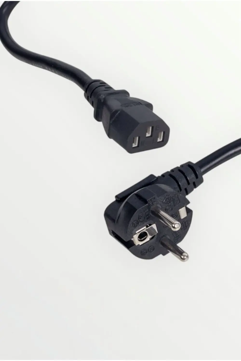 Siyah 3 Metre 3x1 mm C7 Power Güç Kablosu Güvenilir Enerji Bağlan