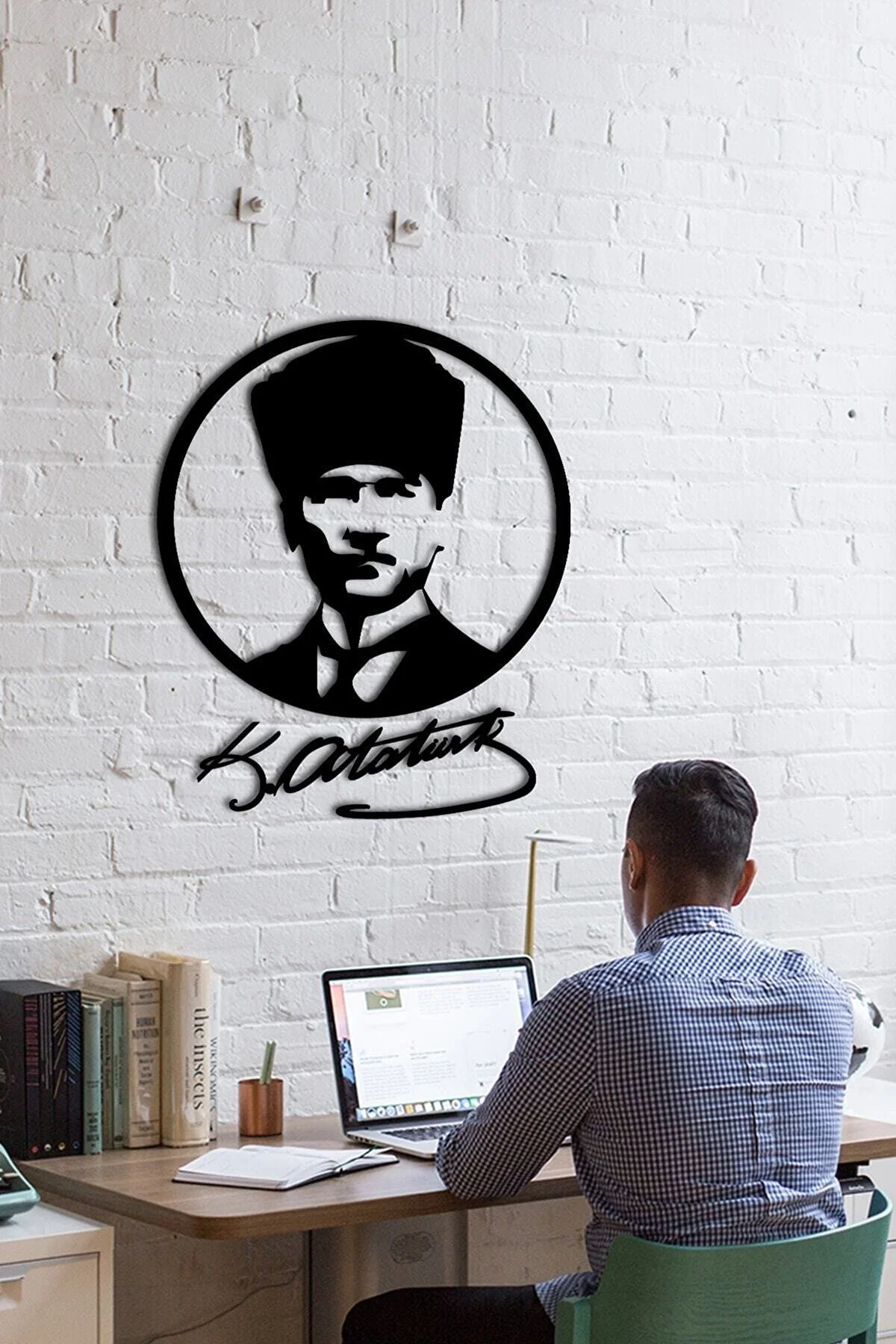 Siyah Atatürk Portresi Ve Imzası Dekor Tablo Mdf Ahşap Lazer Kesi