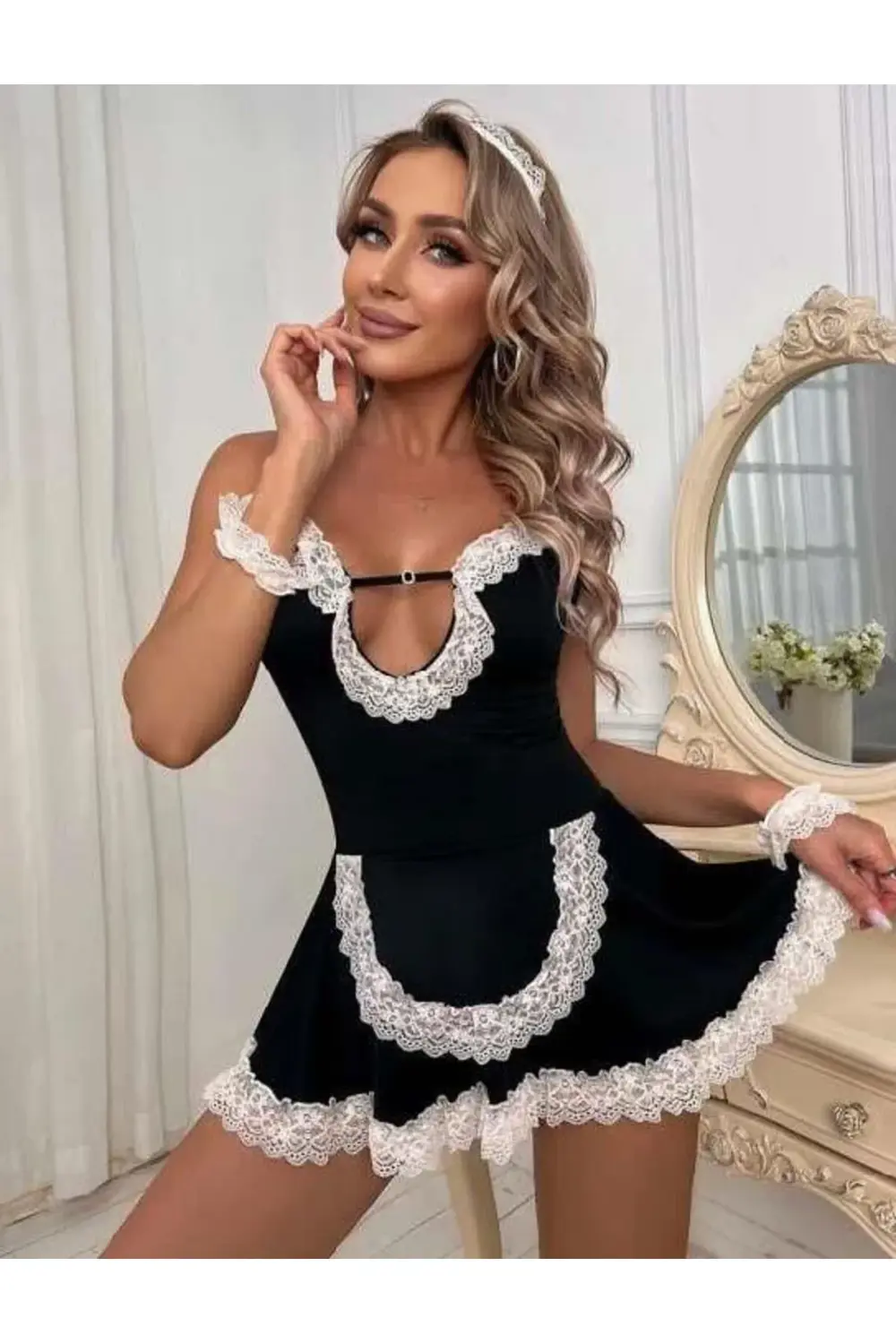 Pilelistore Siyah Beyaz Aksesuarlı Dantelli Fantezi Kostümü