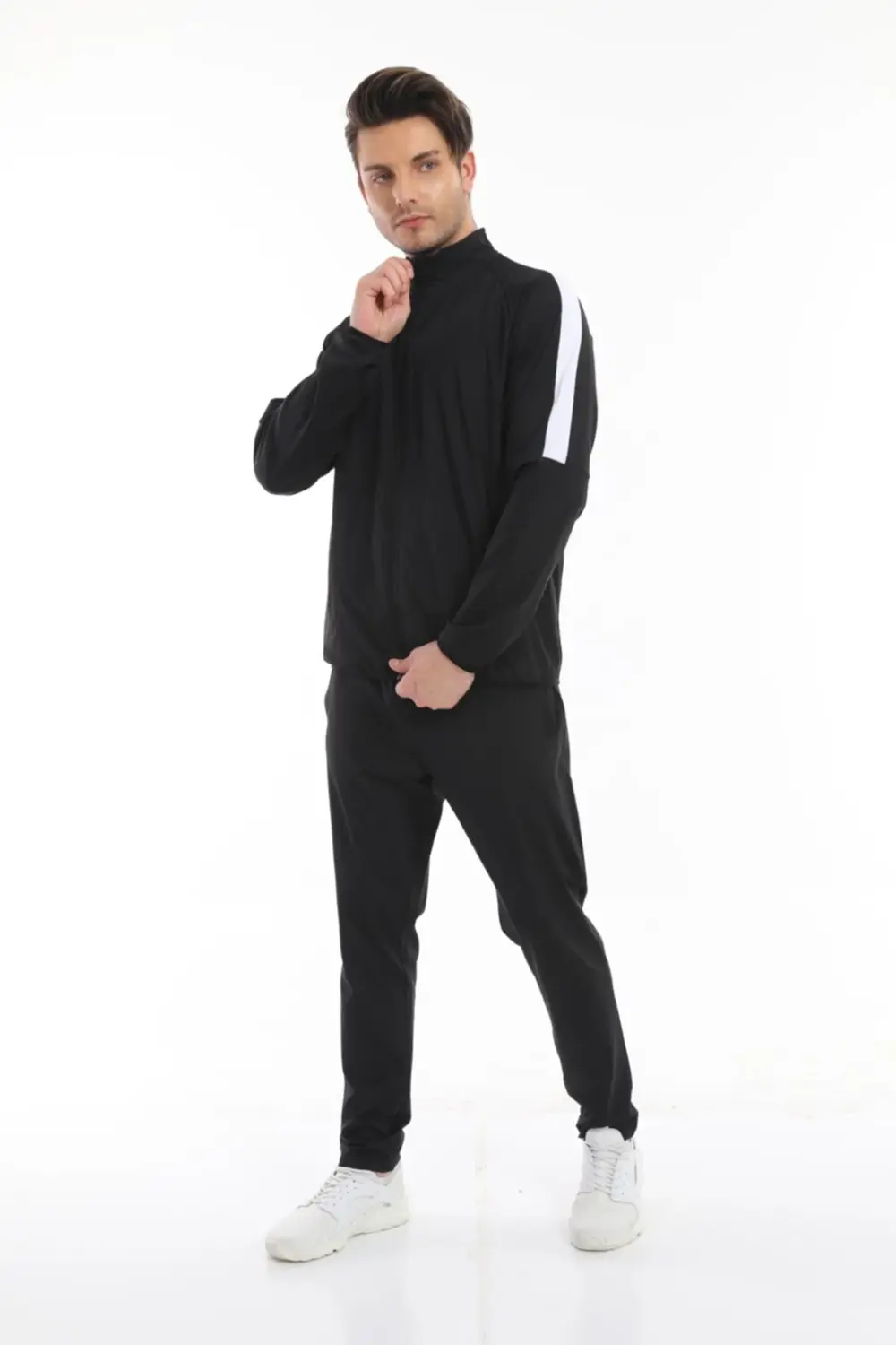 Siyah Beyaz Kamp Eşofman Takımı K0107