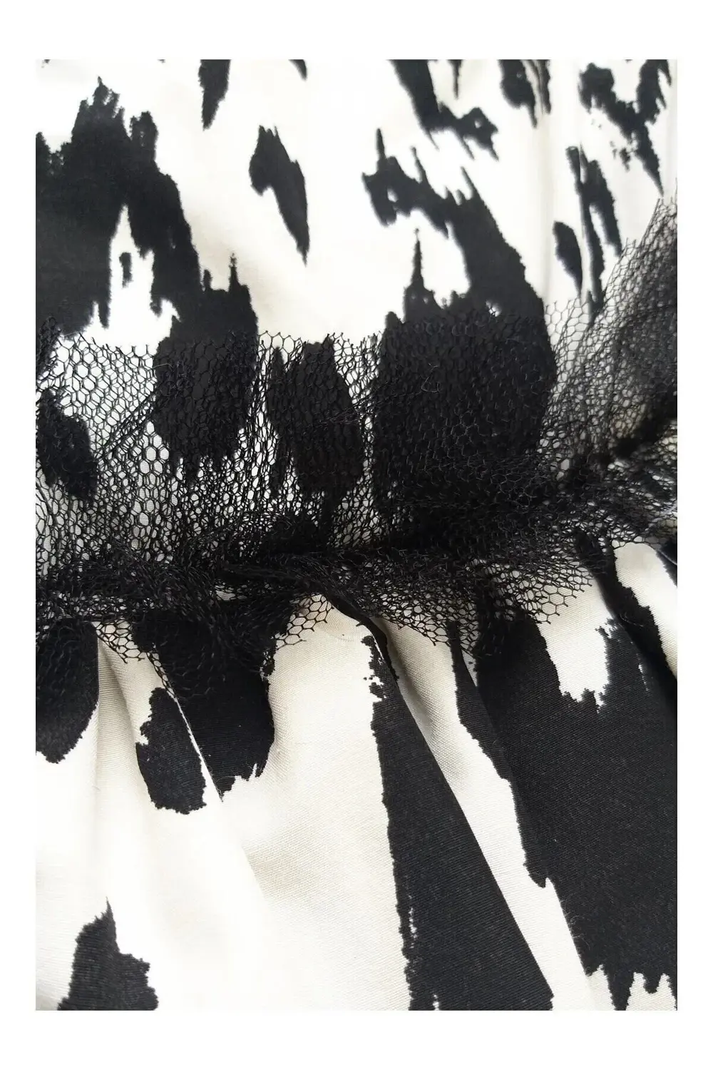 Siyah Beyaz Leopar Desenli Tüllü Kedi Köpek Kıyafeti Elbisesi Med