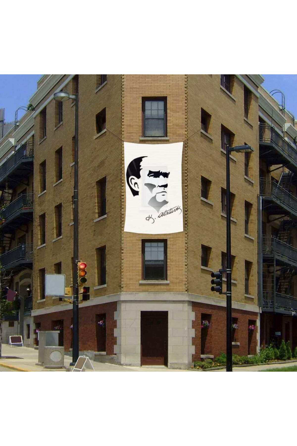 Siyah-Beyaz Mustafa Kemal Atatürk Silüet Poster Dış Cephe Bayrak-