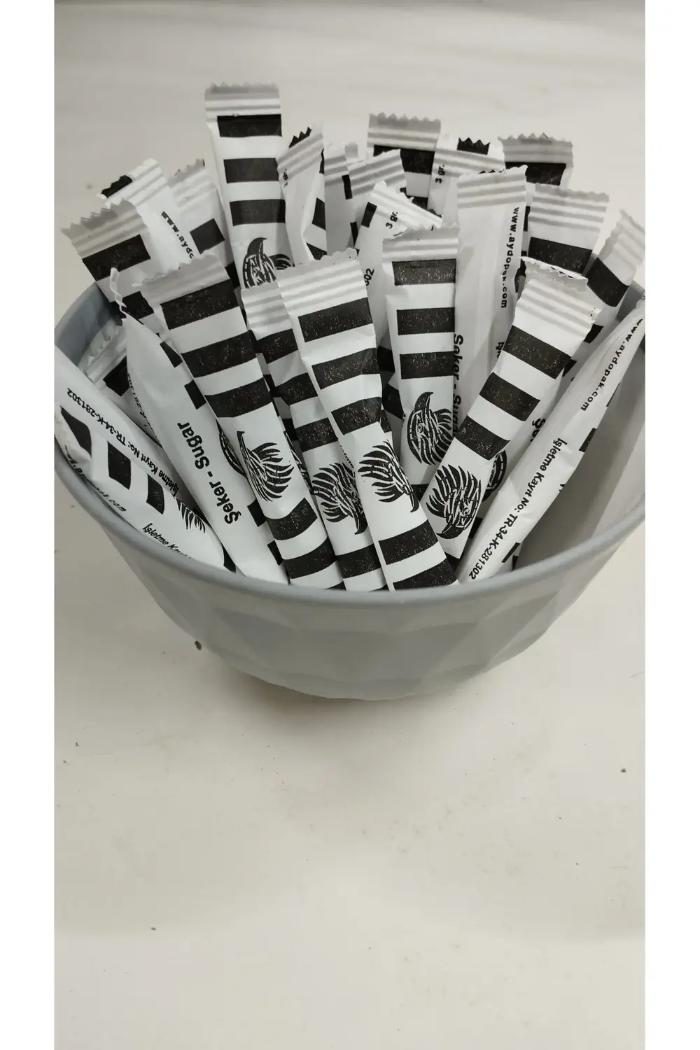 Siyah Beyaz Taraftar Stick Toz Şeker 3gr Ort 2000 Adet Net 6kg