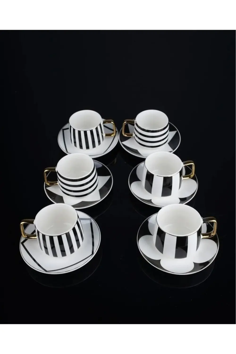 Siyah Beyaz Tasarım Kahve Fincan Takımı