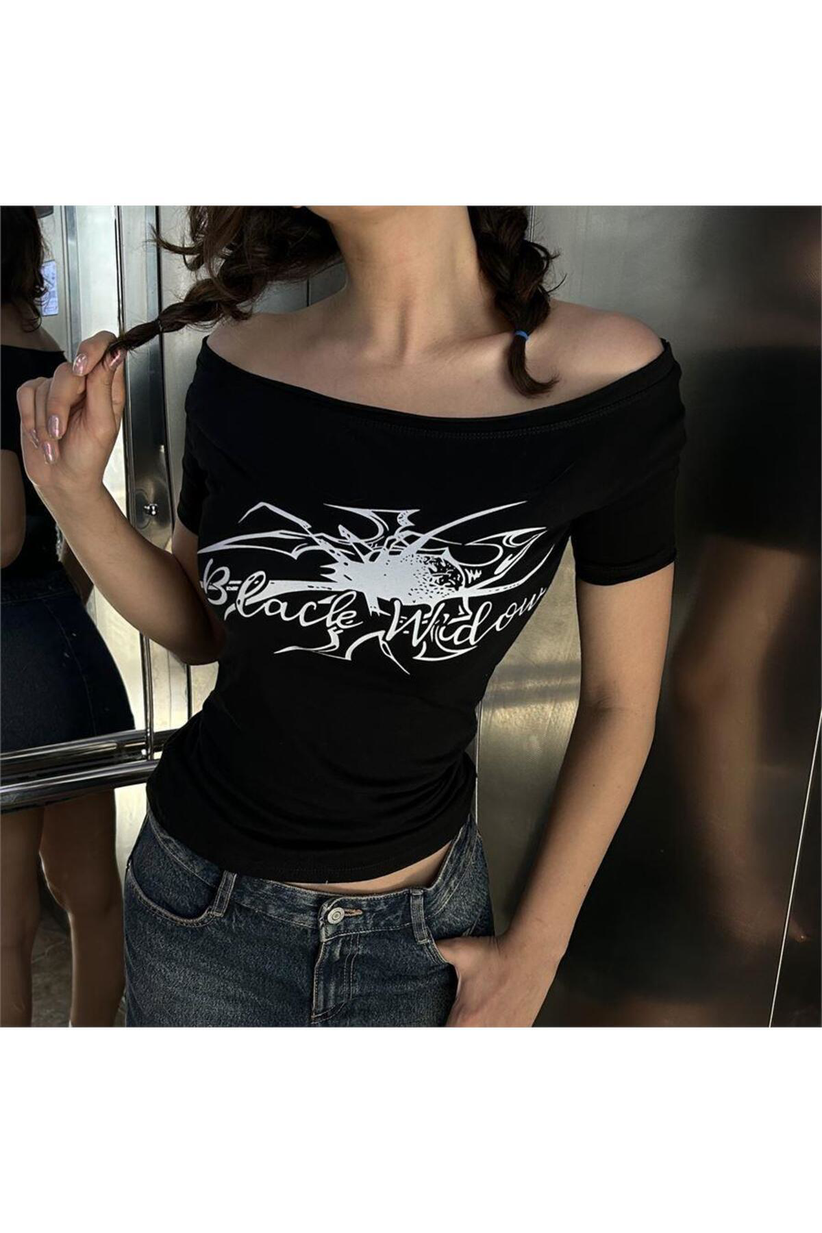 Siyah Black Widow Omuzu Açık Spider Kısa Kollu Crop