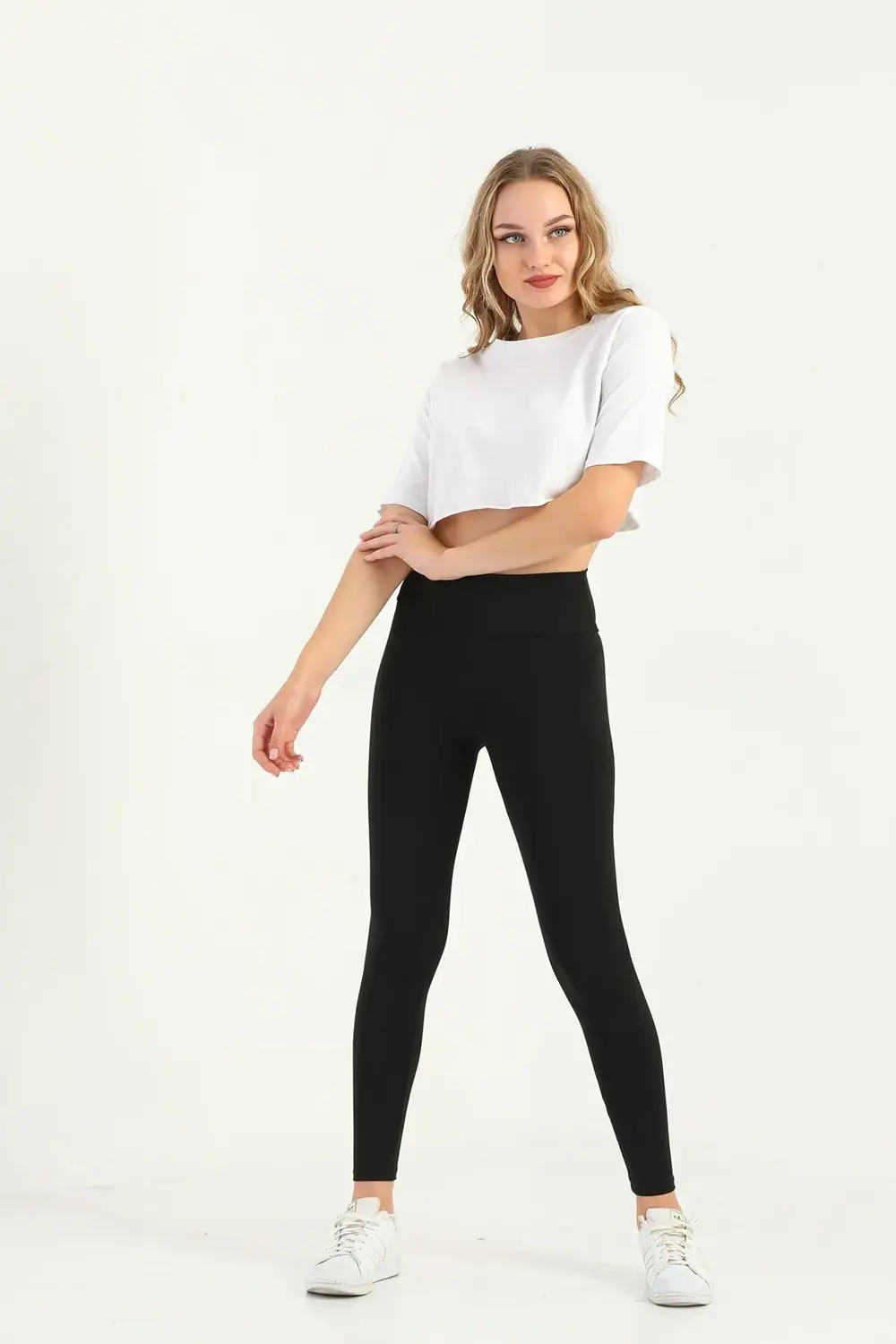 Siyah Dalgıç Yüksek Bel Arkası Lastikli Kadın Tayt - Rahat ve Şık