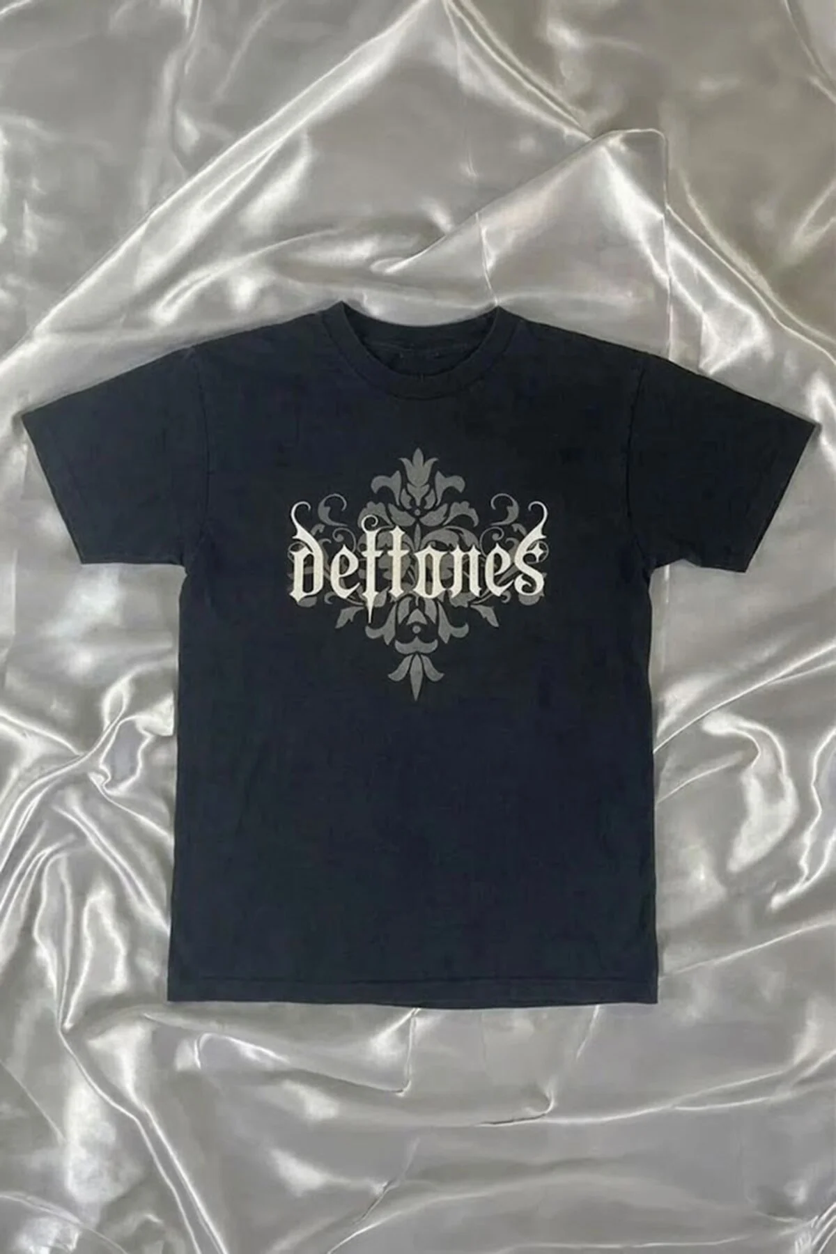 Siyah Deftones Gotik Y2K Unisex T-Shirt Siyah Deftones Gotik Y2K Unisex T-Shirt