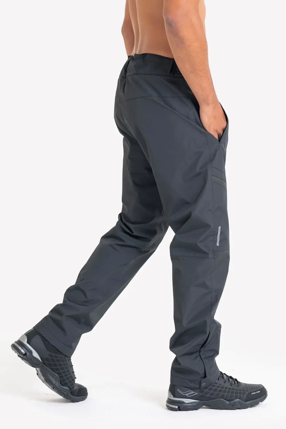 Siyah Erkek Su Geçirmez Pantolon 23K-1056