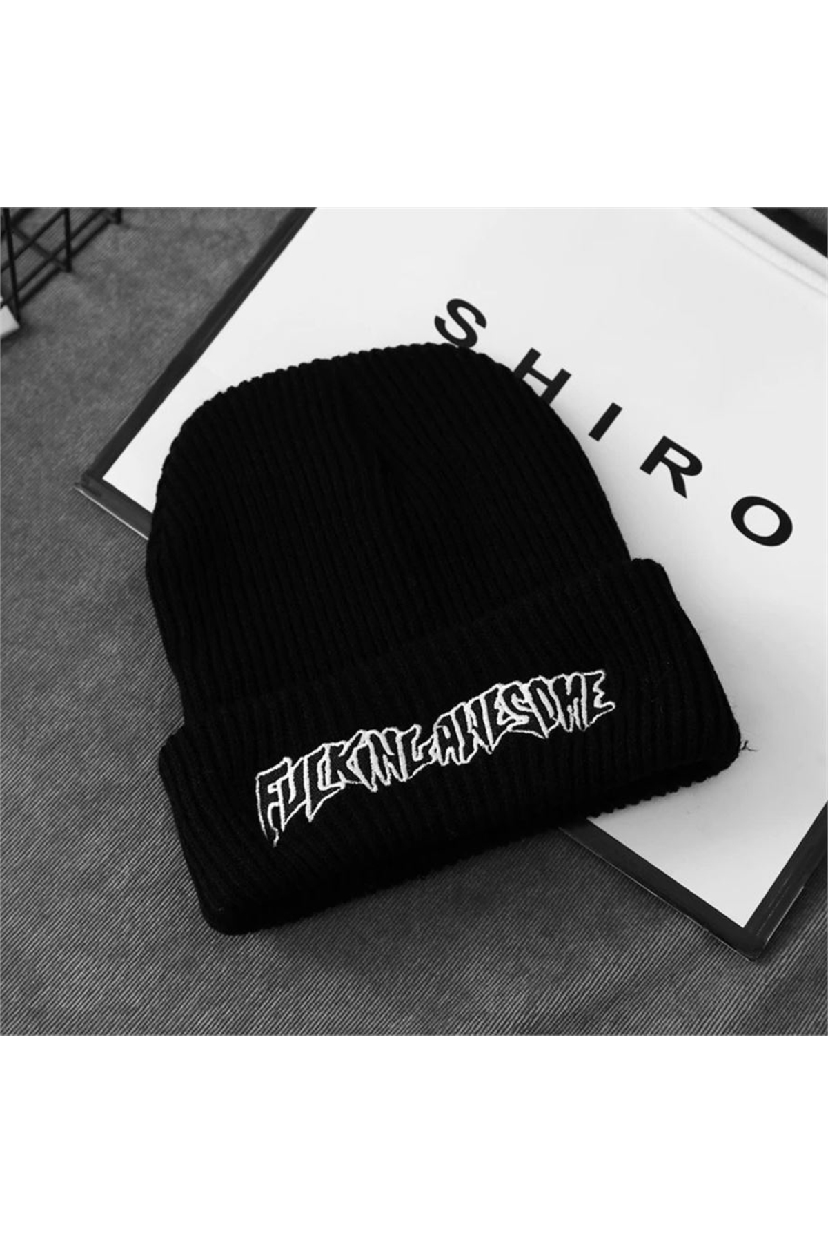 Köstebek Siyah Fuckingawesome Bere