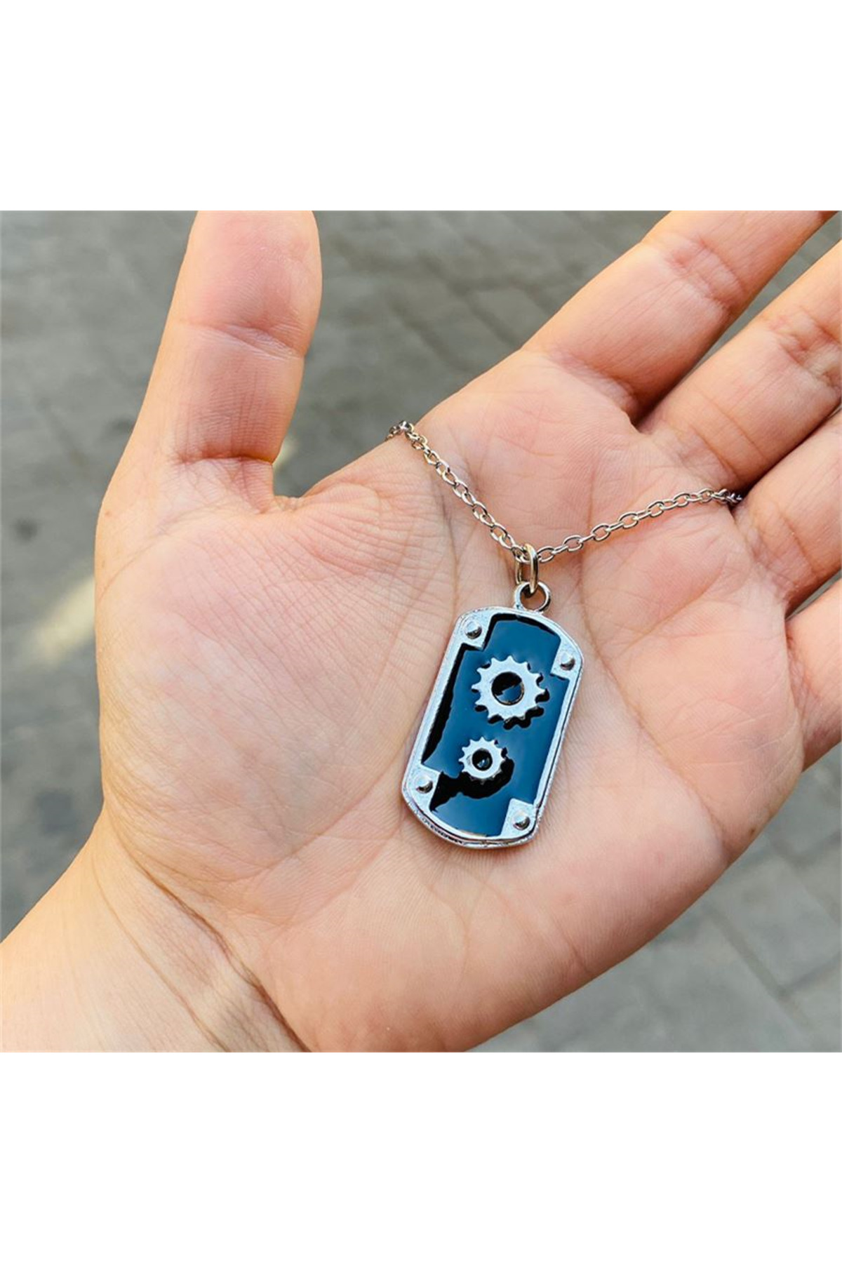 Siyah Gear Detay Perçinli Kalın Künye Silver Kolye