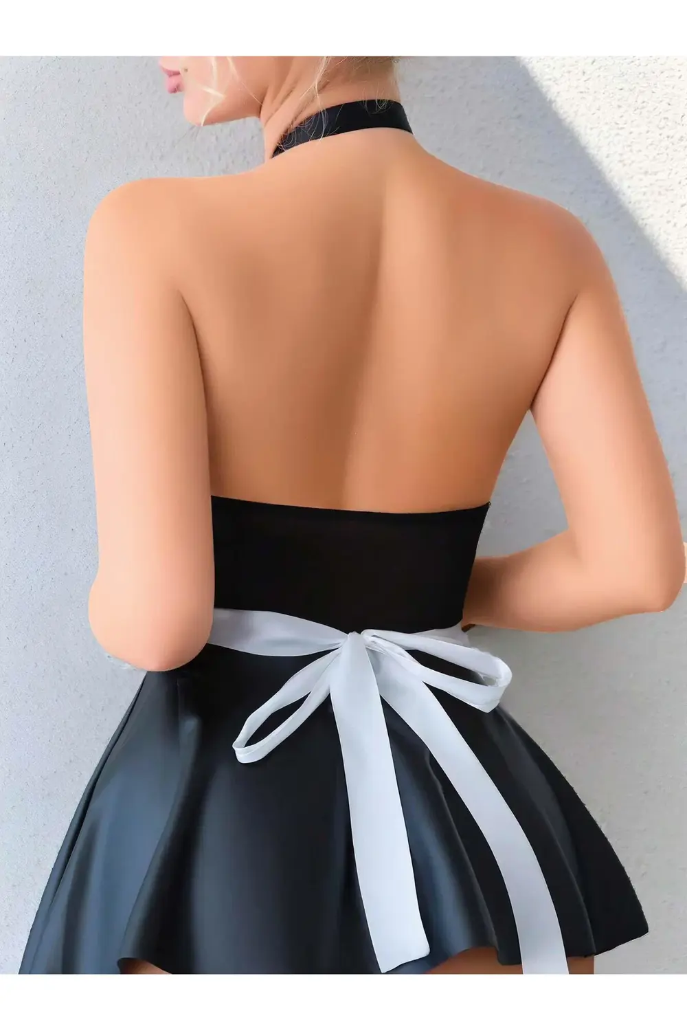 Pilelistore Siyah Göğüs Dekolteli Boyundan Bağlamalı Mini Etekli Fantezi Deri Pilelistore Siyah Göğüs Dekolteli Boyundan Bağlamalı Mini Etekli Fantezi Deri