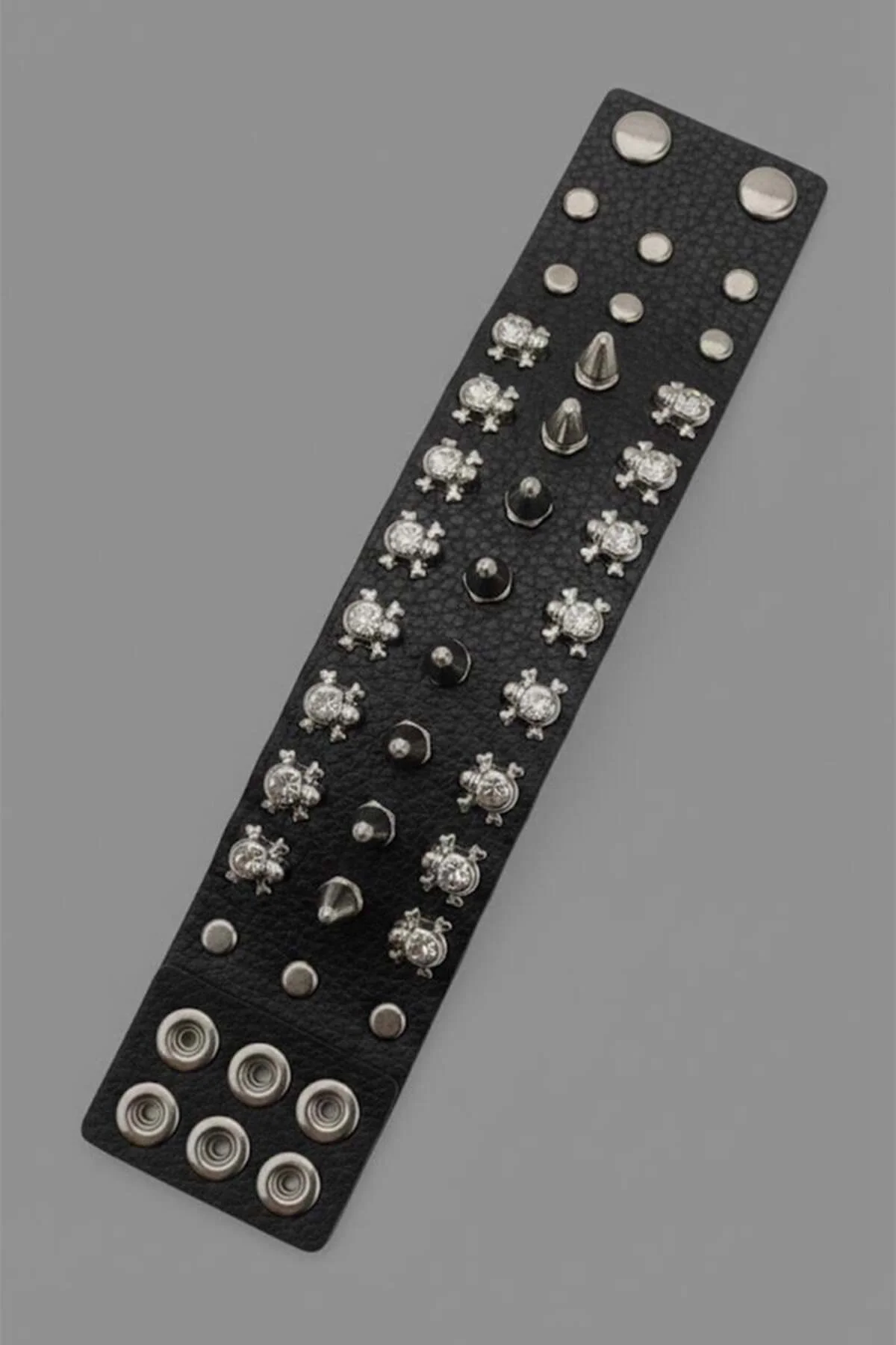 Siyah Gotik 3 Şerit Skull Dikenli Harajuku Deri Bileklik