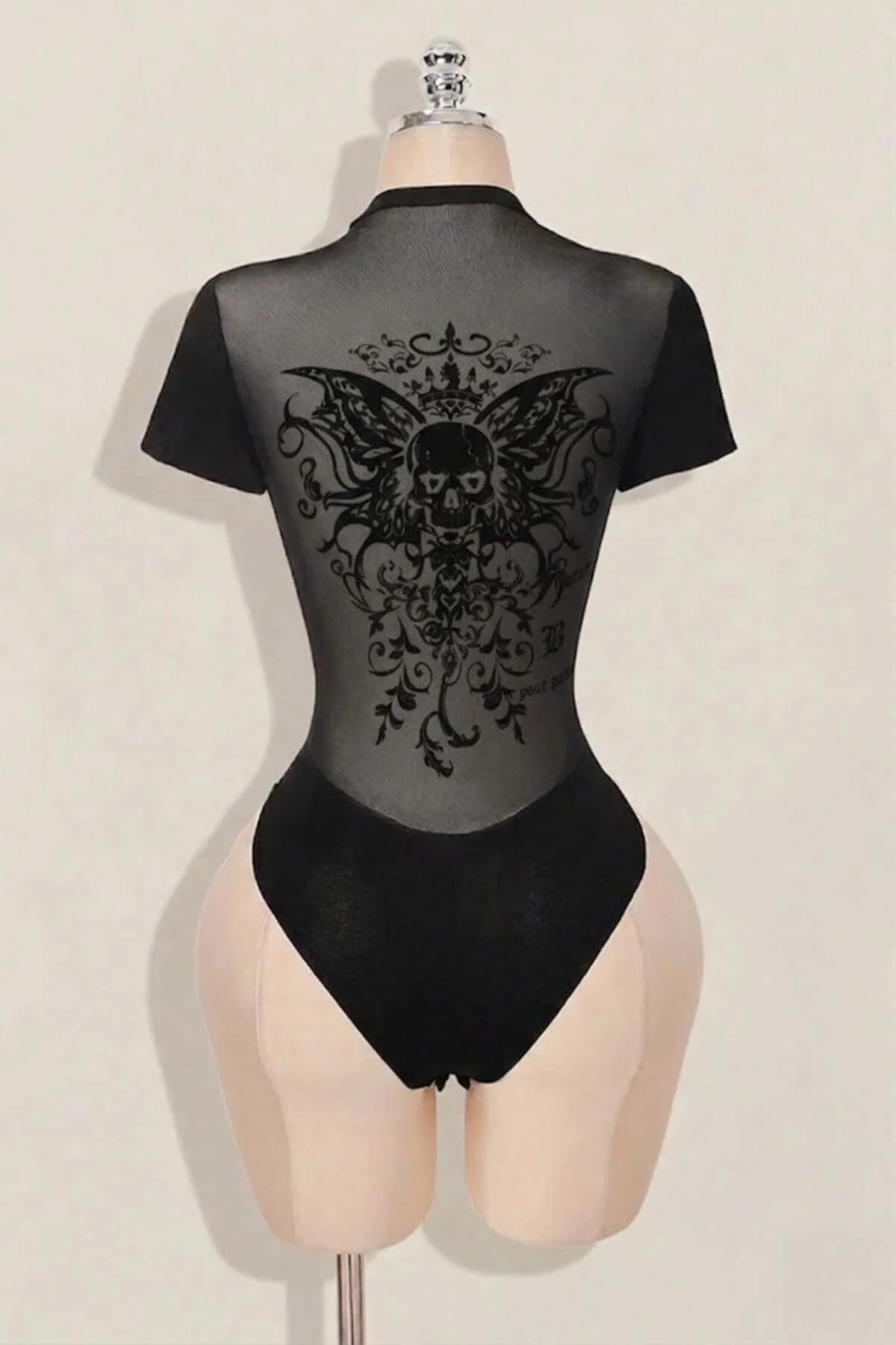 Siyah Gotik Skull Butterfly Wings Transparan Kısa Kollu Çıtçıtlı 