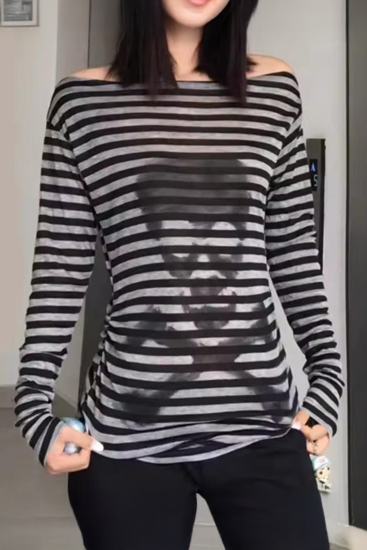 Siyah Gri Çizgili Skull Y2K Uzun Kollu Crop