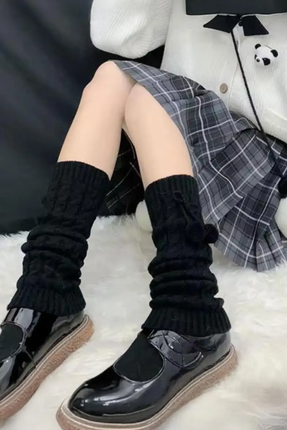 Siyah Kawaii Ponponlu Örgü Tozluk