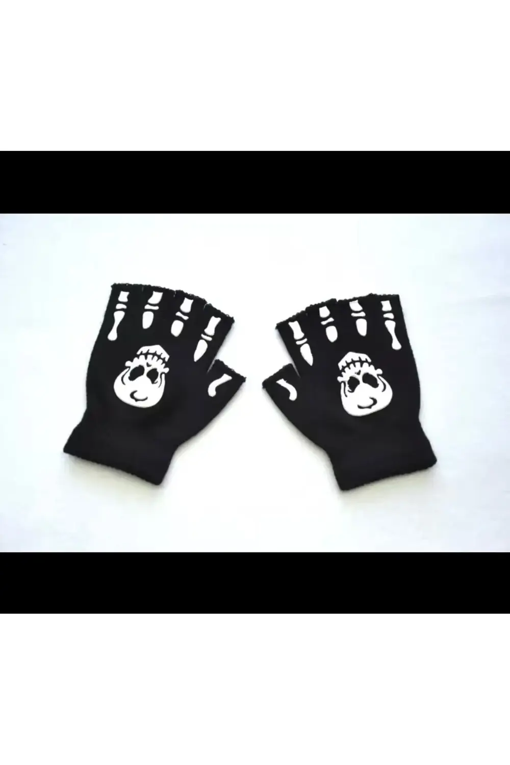 siyah kesik parmaklı kurukafa iskelet baskılı gotik tarz pamuklu