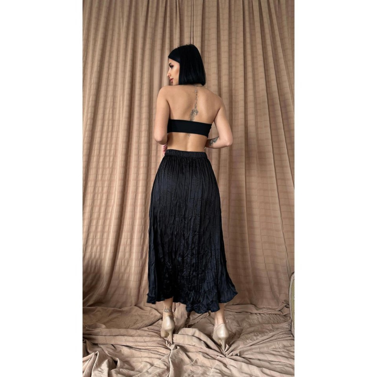 Siyah Kraşlı Etek