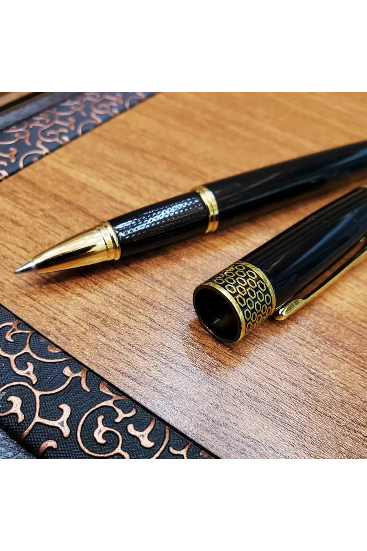 Siyah Kutulu Yaldız Desenli Metal Roller Kalem Seti