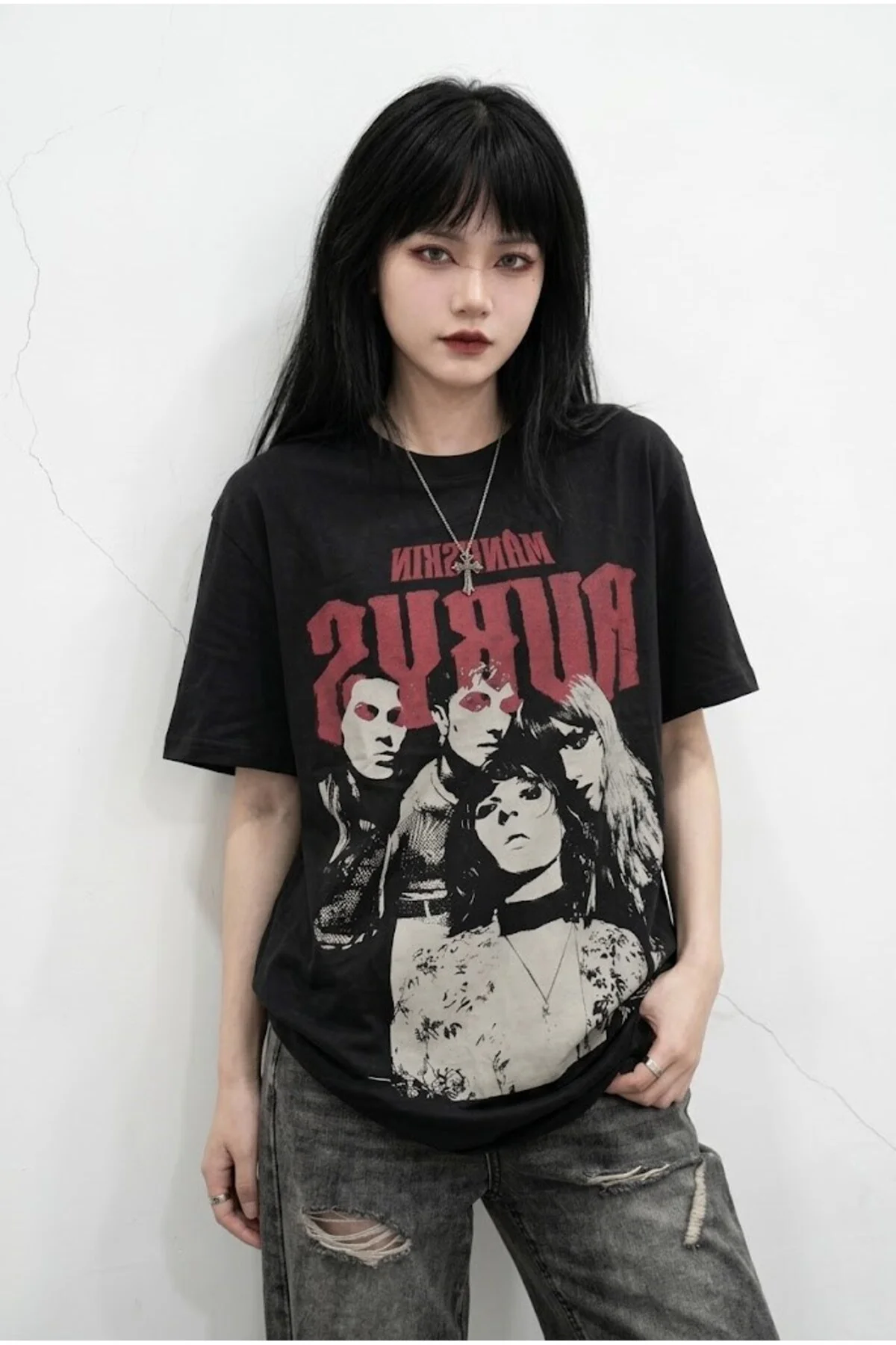 Siyah Maneskin Y2K Unisex T-Shirt Siyah Maneskin Y2K Unisex T-Shirt