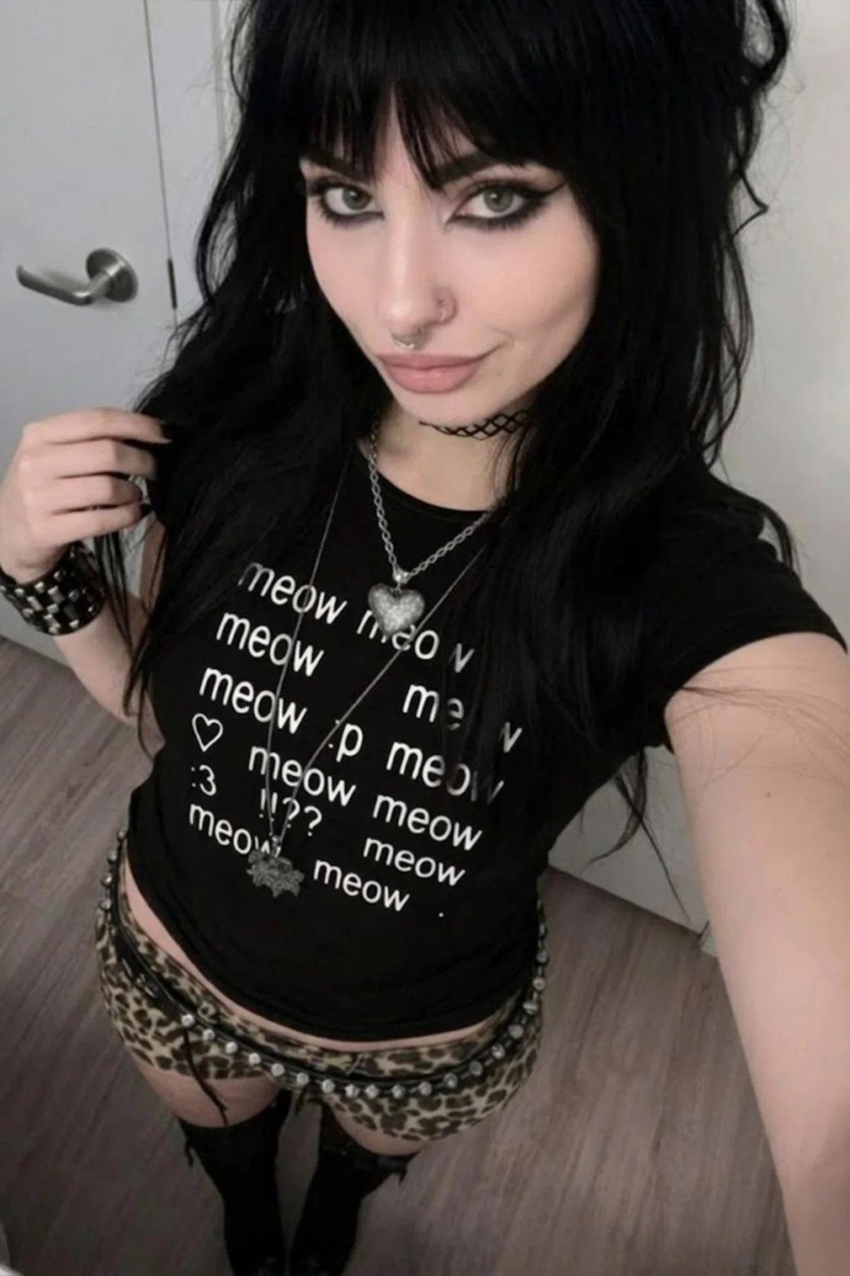 Siyah Meow Meow Meow :3 Y2K Kısa Kolu Crop Siyah Meow Meow Meow :3 Y2K Kısa Kolu Crop