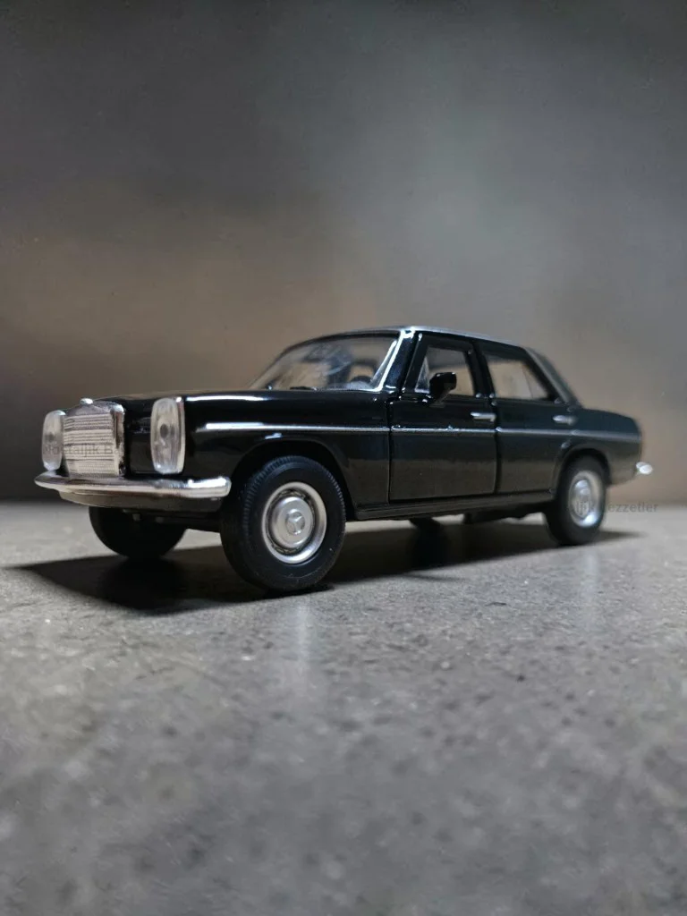 Siyah Mercedes Benz 220 Diecast Çek Bırak Model Araba