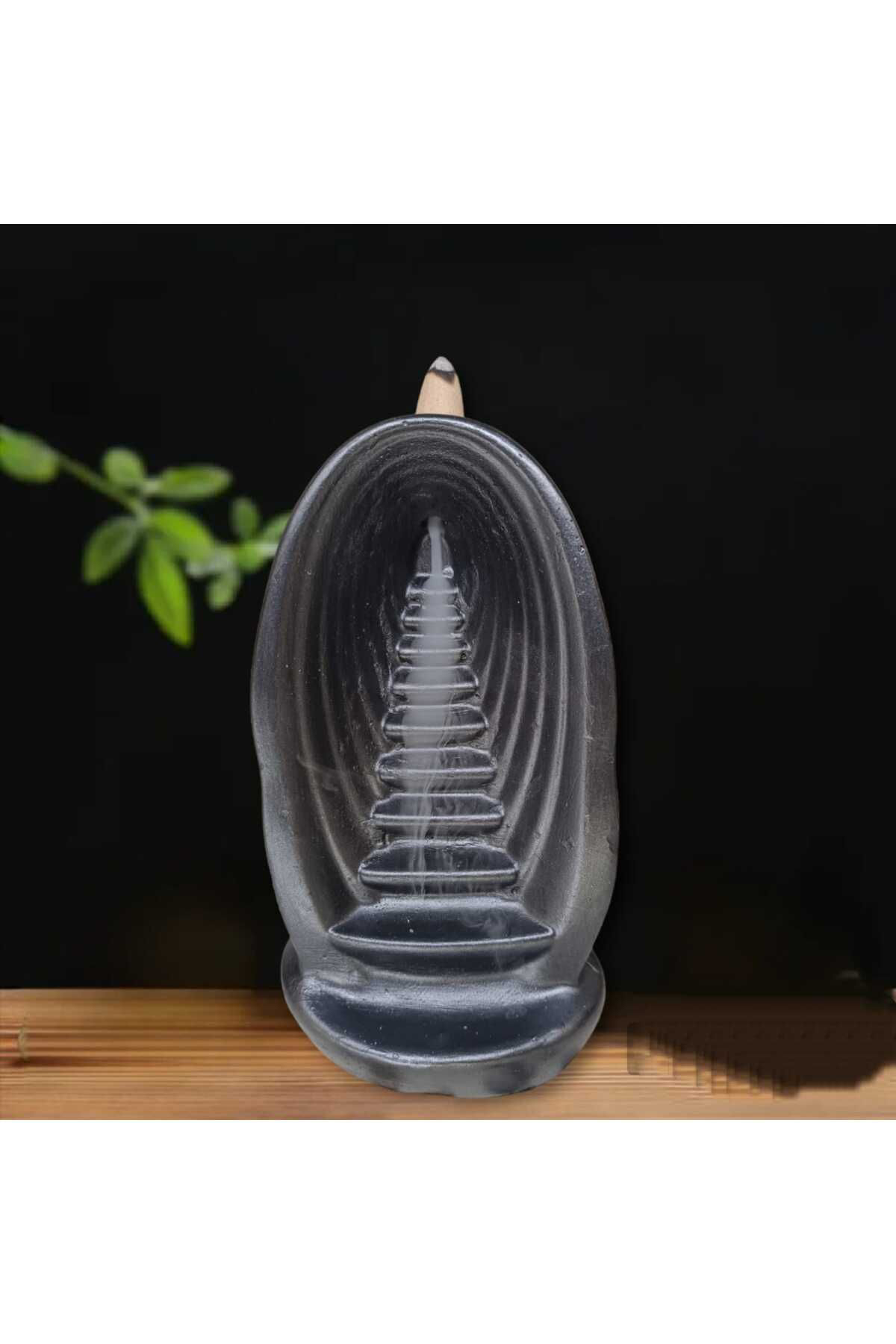 Dodemert Home Siyah Merdiven Şelalesi Geri Akışlı Beton Tütsülük
