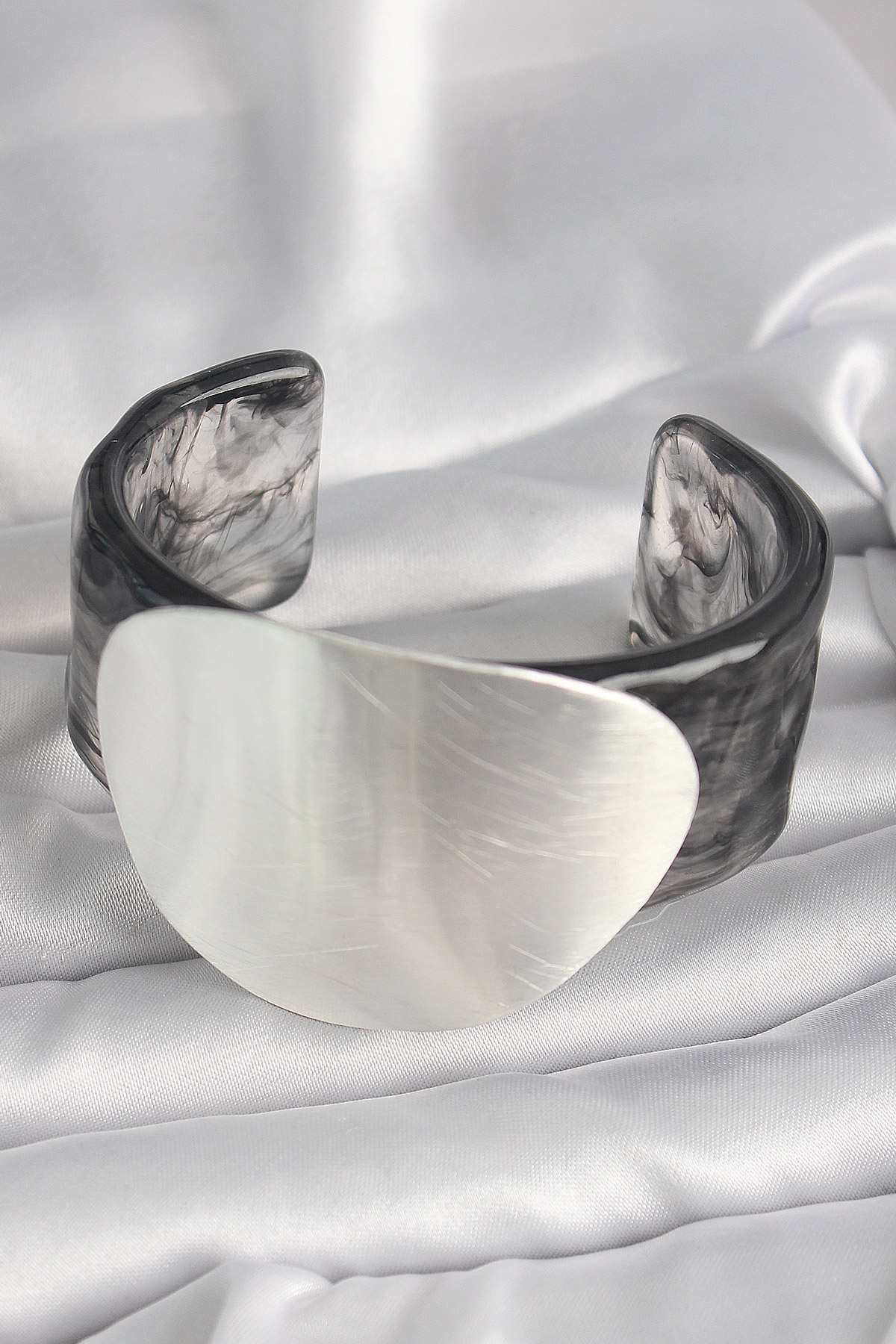 Siyah Mermer Desen Akrilik Pilastik Gümüş Plaka Model Vintage Kad