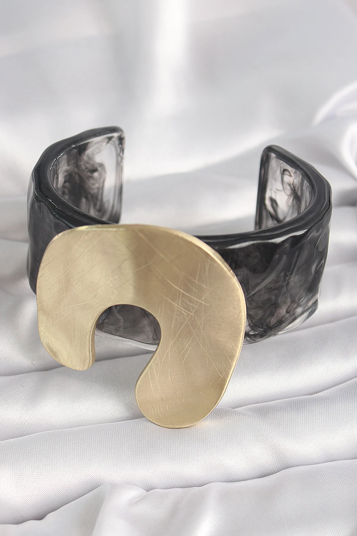 Siyah Mermer Desen Akrilik Plastik Gold Nal Model Plaka Vintage Kadın Bilezik -1492