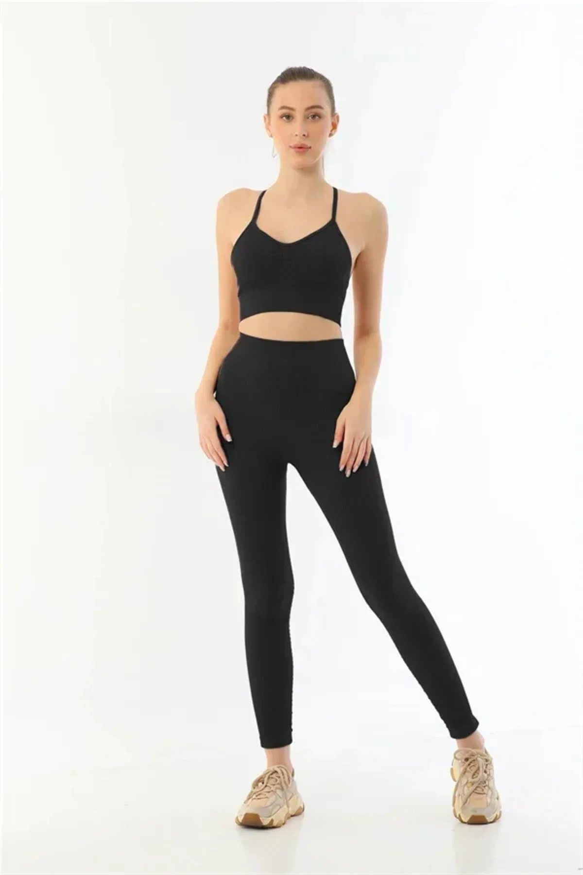 Siyah MI 3921 Soft Seamless Ripli Tayt Yoga Takımı Siyah MI 3921 Soft Seamless Ripli Tayt Yoga Takımı