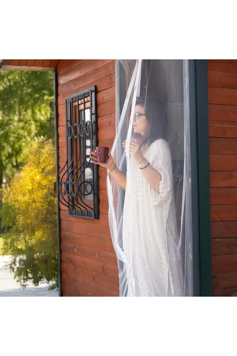 Siyah Mıknatıslı Kapı Sinekliği Balkon Bahçe Kapısı Sinek Böcek Ö