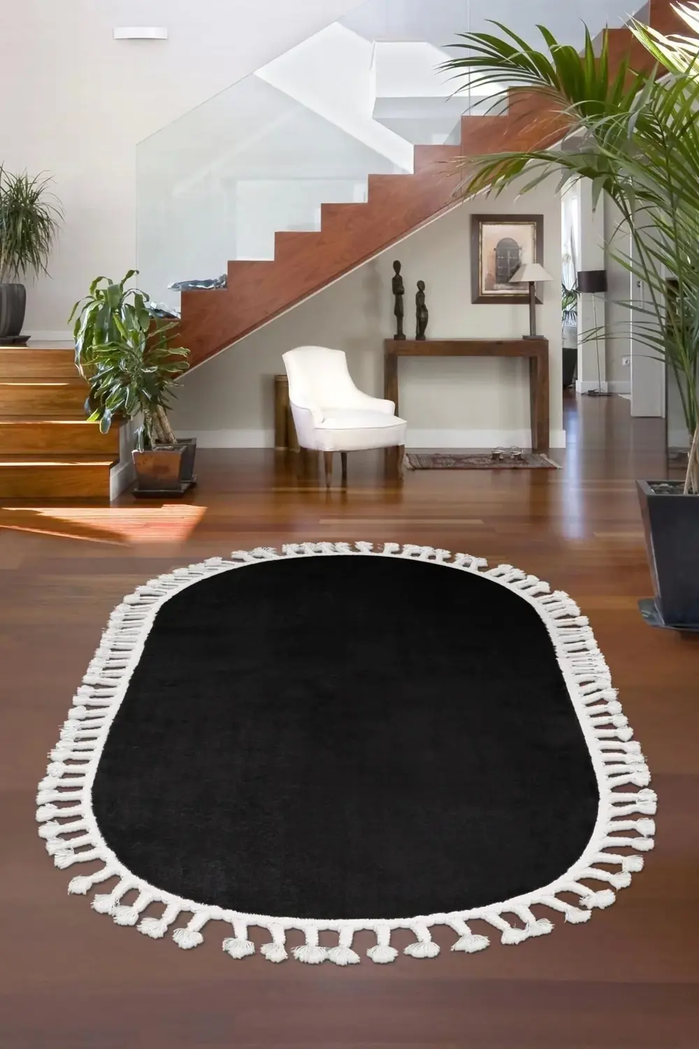 Siyah Oval Post Dokuma Halı Saçaklı Peluş Yumuşacık Kaymaz Antiba