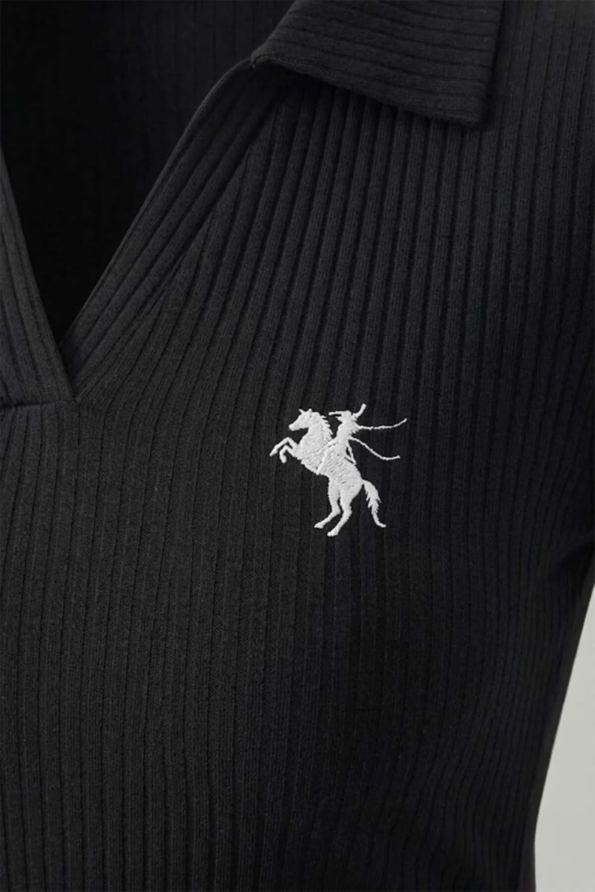 Siyah Polo Ribana Y2K Çıtçıtlı Body