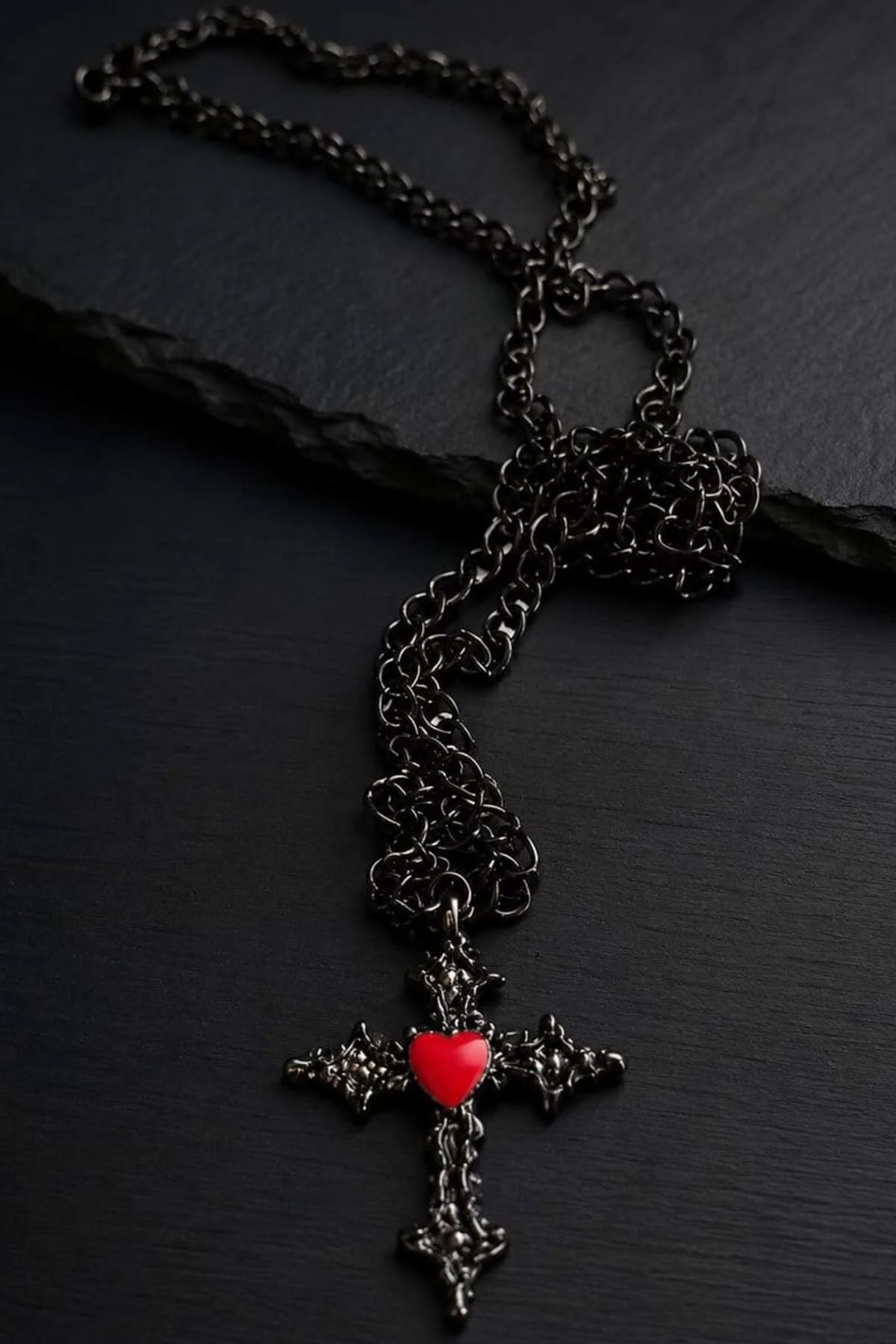Siyah Red Heart Cross Gotik Kolye