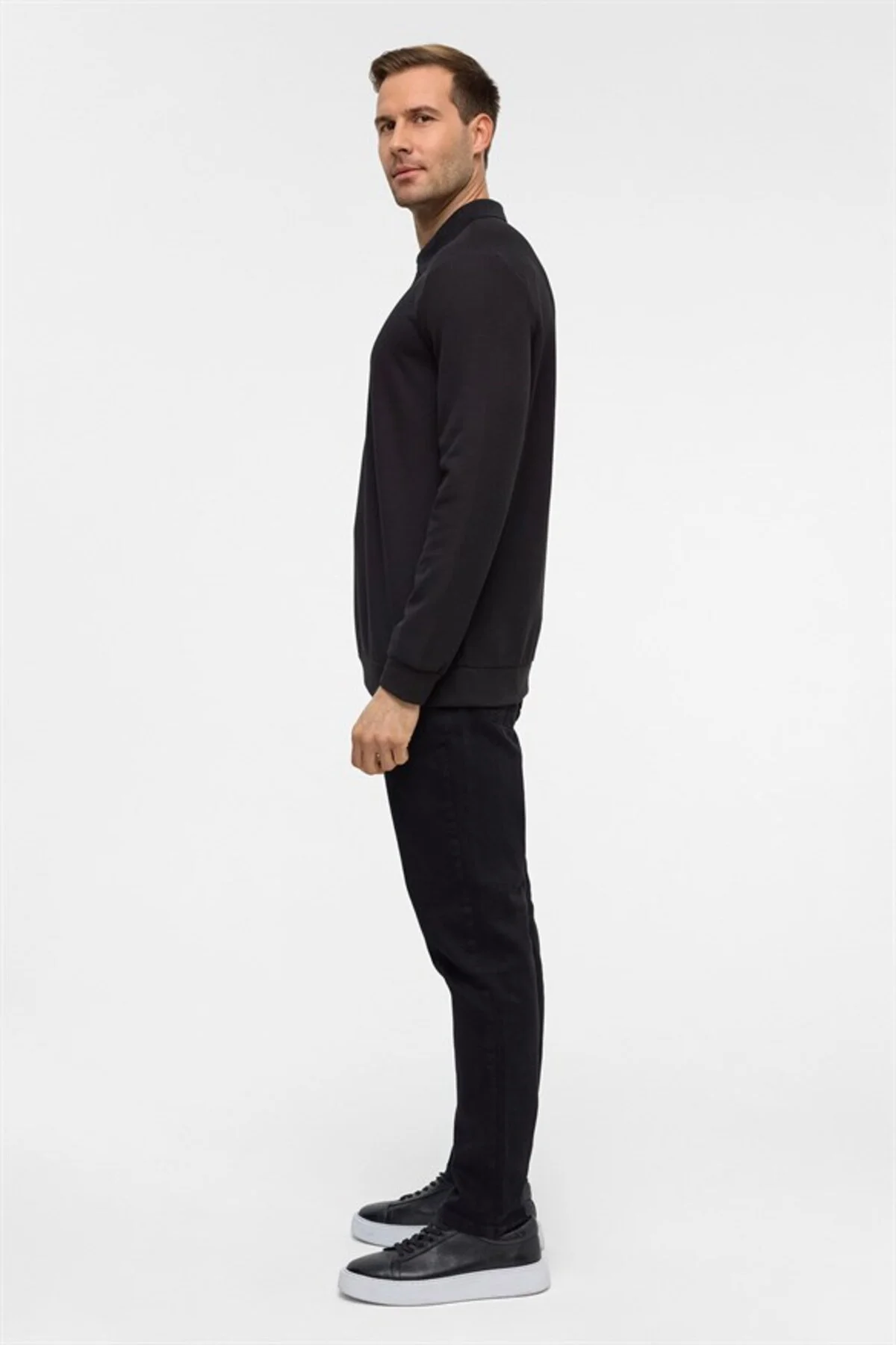 Siyah Regular Düz Fermuarlı Polo Yaka Sweatshirt Fiyatı, Yorumları ve Özellikleri