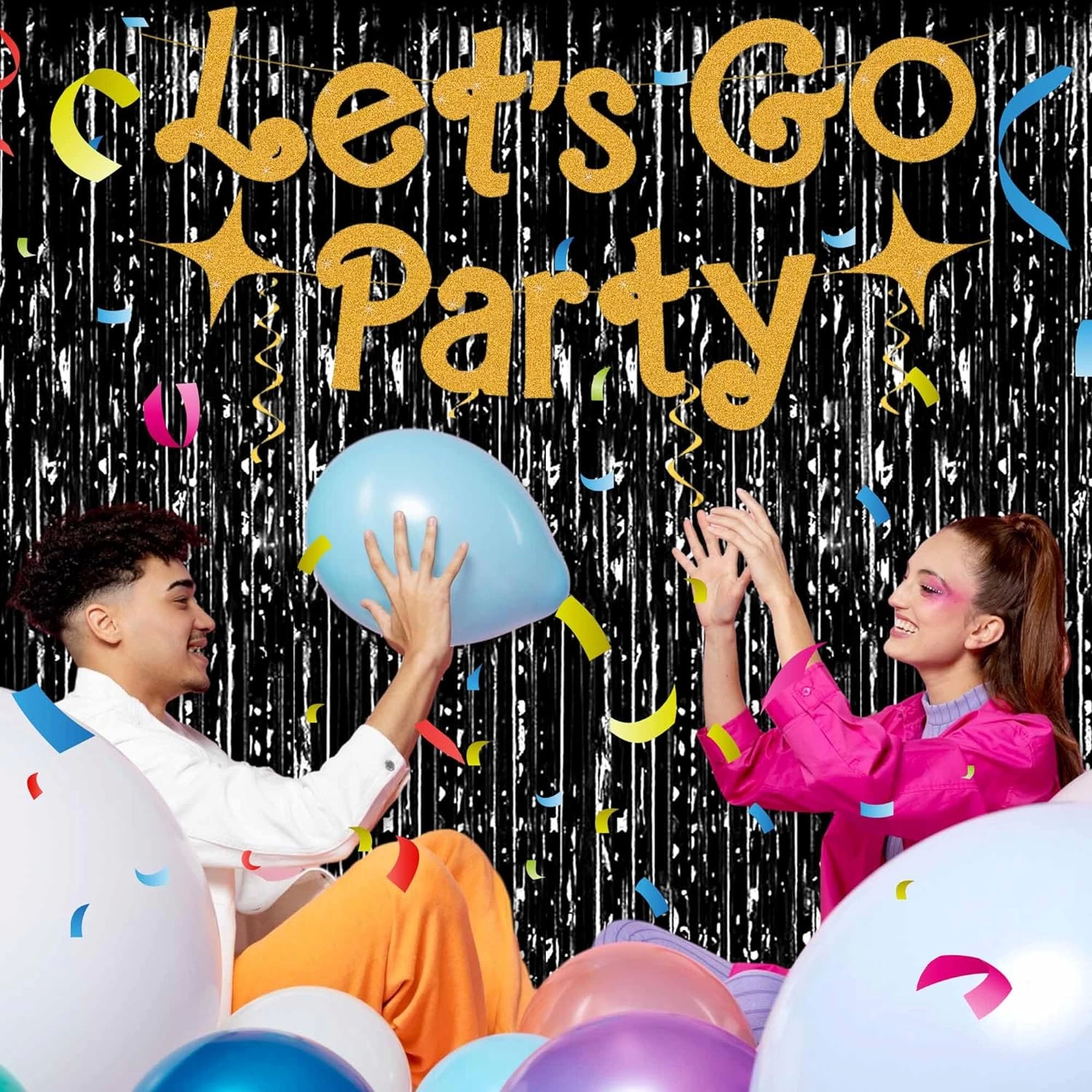 Siyah Renk Ekstra Metalize Parlak Saçaklı Arka Fon Perde İthal A