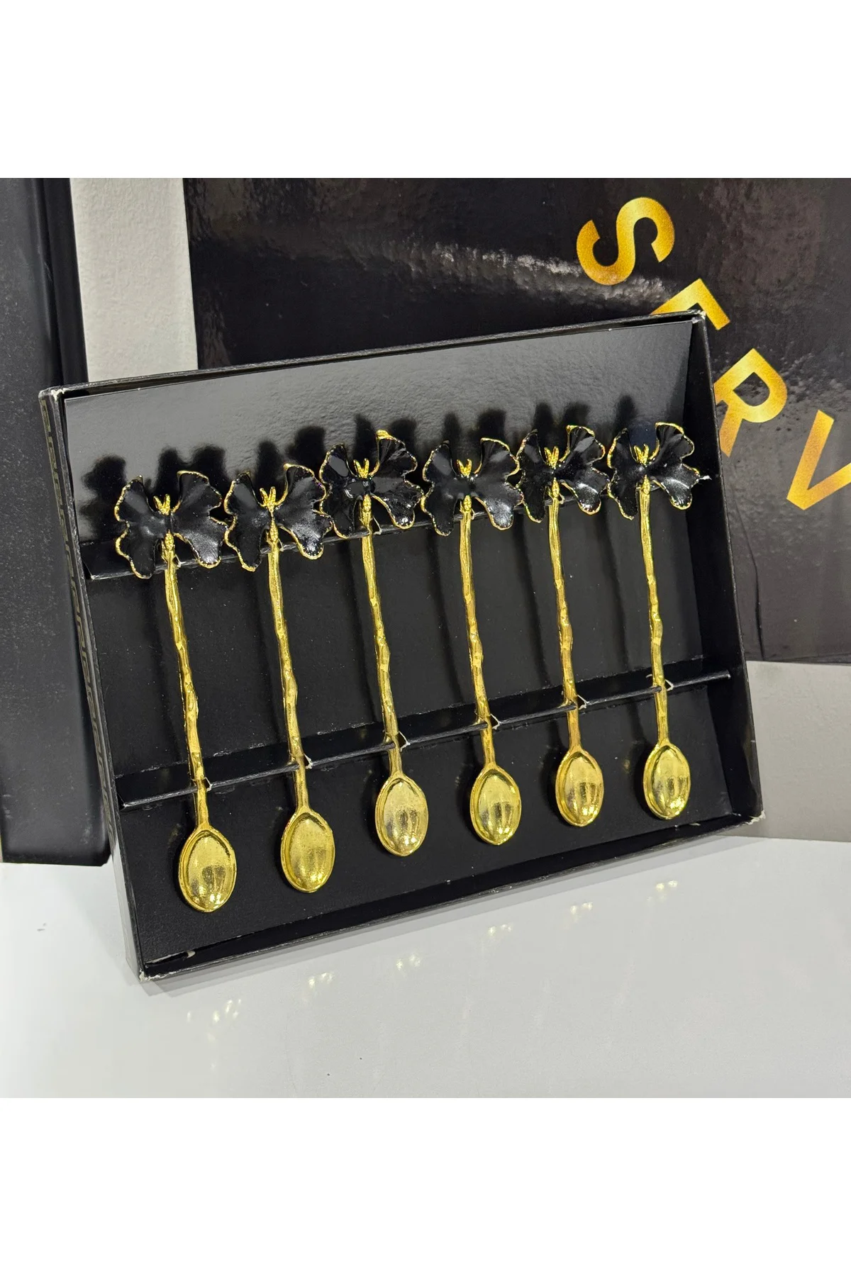 SİYAH RENK KELEBEKLİ MODEL GOLD 6 LI ÇAY KAŞIĞI PASLANMAZ ÇELİK