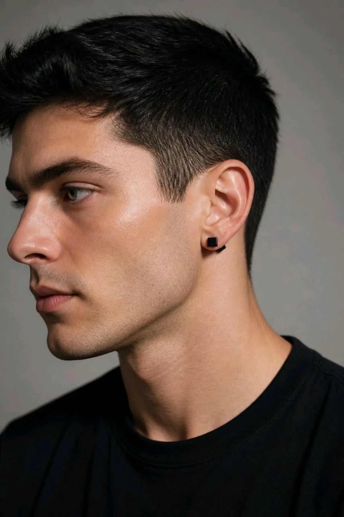 Siyah Renk Unısex İki Adet Kulak Piercıng Siyah Renk Unısex İki Adet Kulak Piercıng