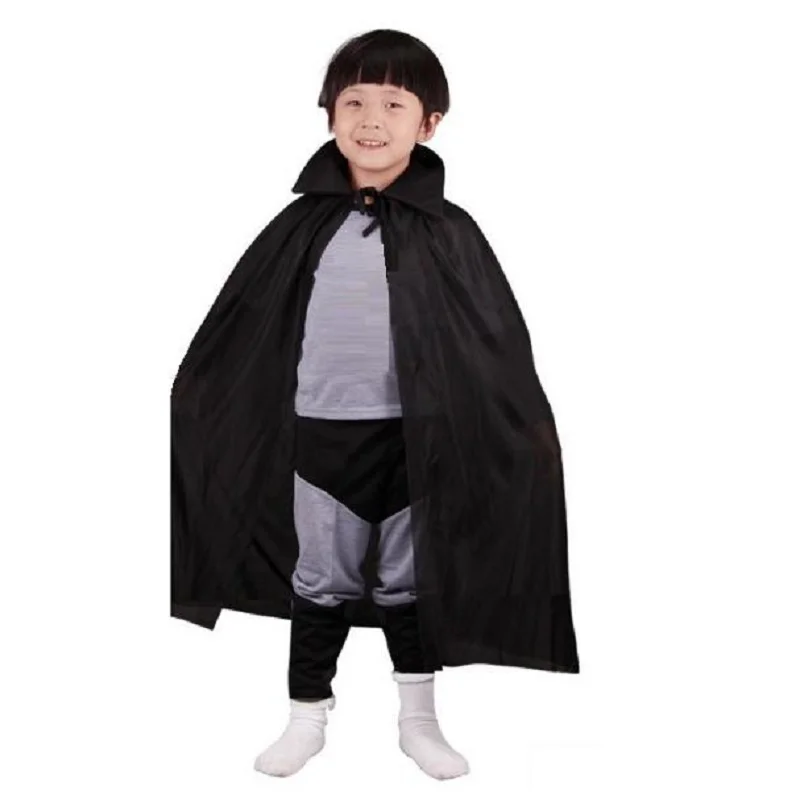 Siyah Renk Yakalı Çocuk Pelerin 90 cm Siyah Renk Yakalı Çocuk Pelerin 90 cm