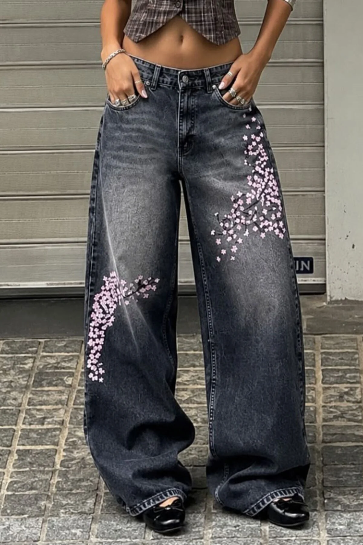Siyah Sakura Taşlamalı Y2K Unisex Baggy Pantolon Siyah Sakura Taşlamalı Y2K Unisex Baggy Pantolon
