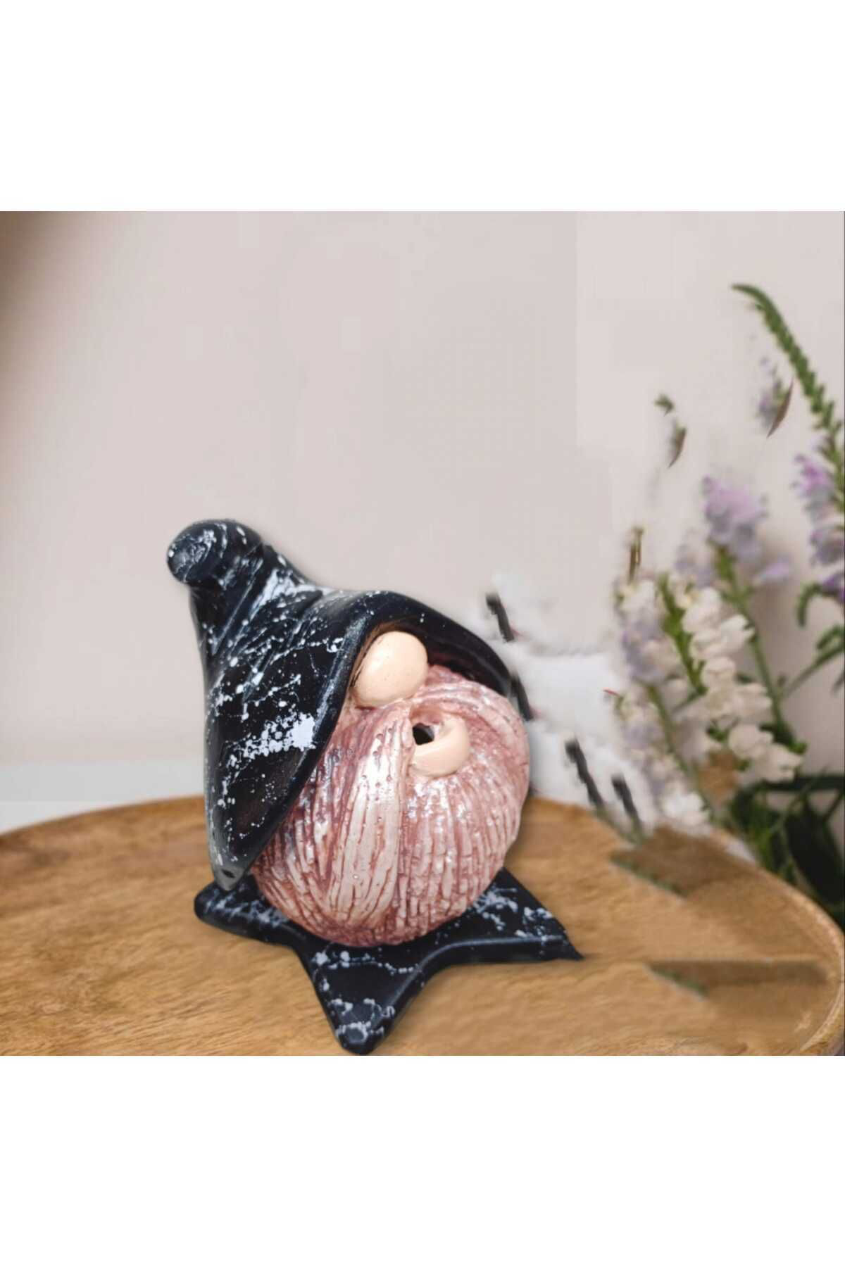 Dodemert Home Siyah Şapkalı Pala Gnome Beton Tütsülük