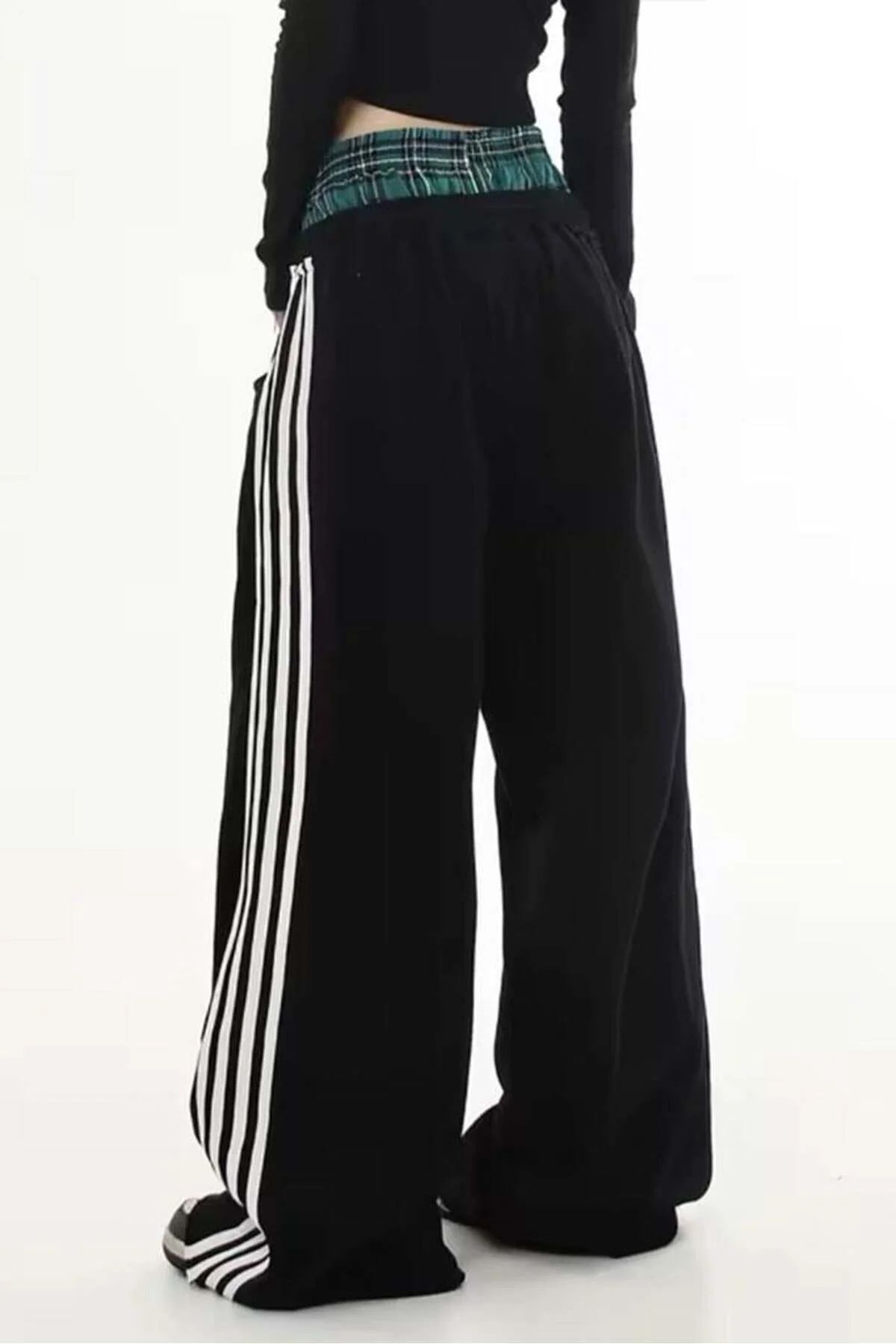 Siyah Şeritli Fake Boxer Y2K Unisex Eşofman