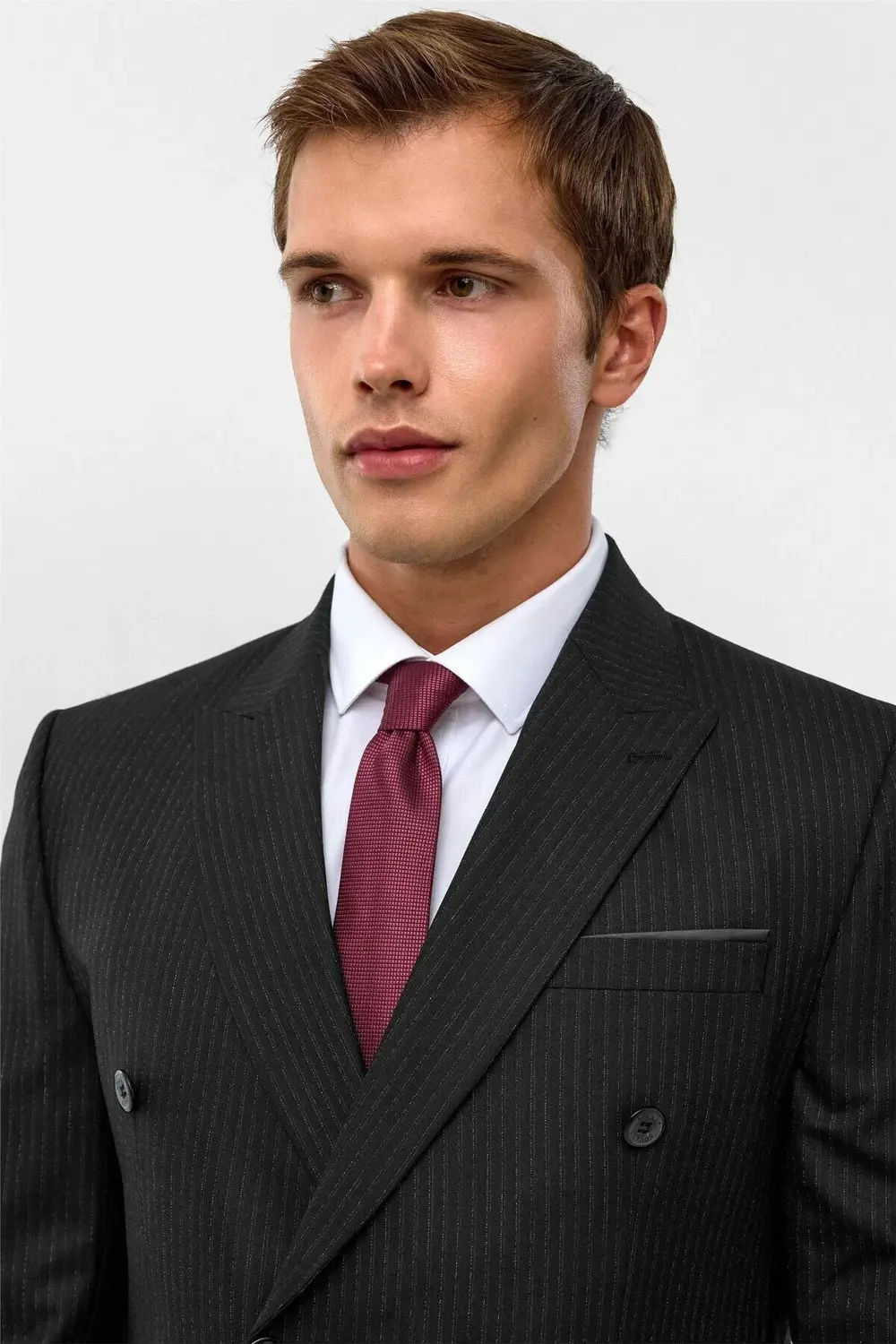 Süvari Siyah Slim Çizgili Sivri Yaka 6 Drop Takım Elbise