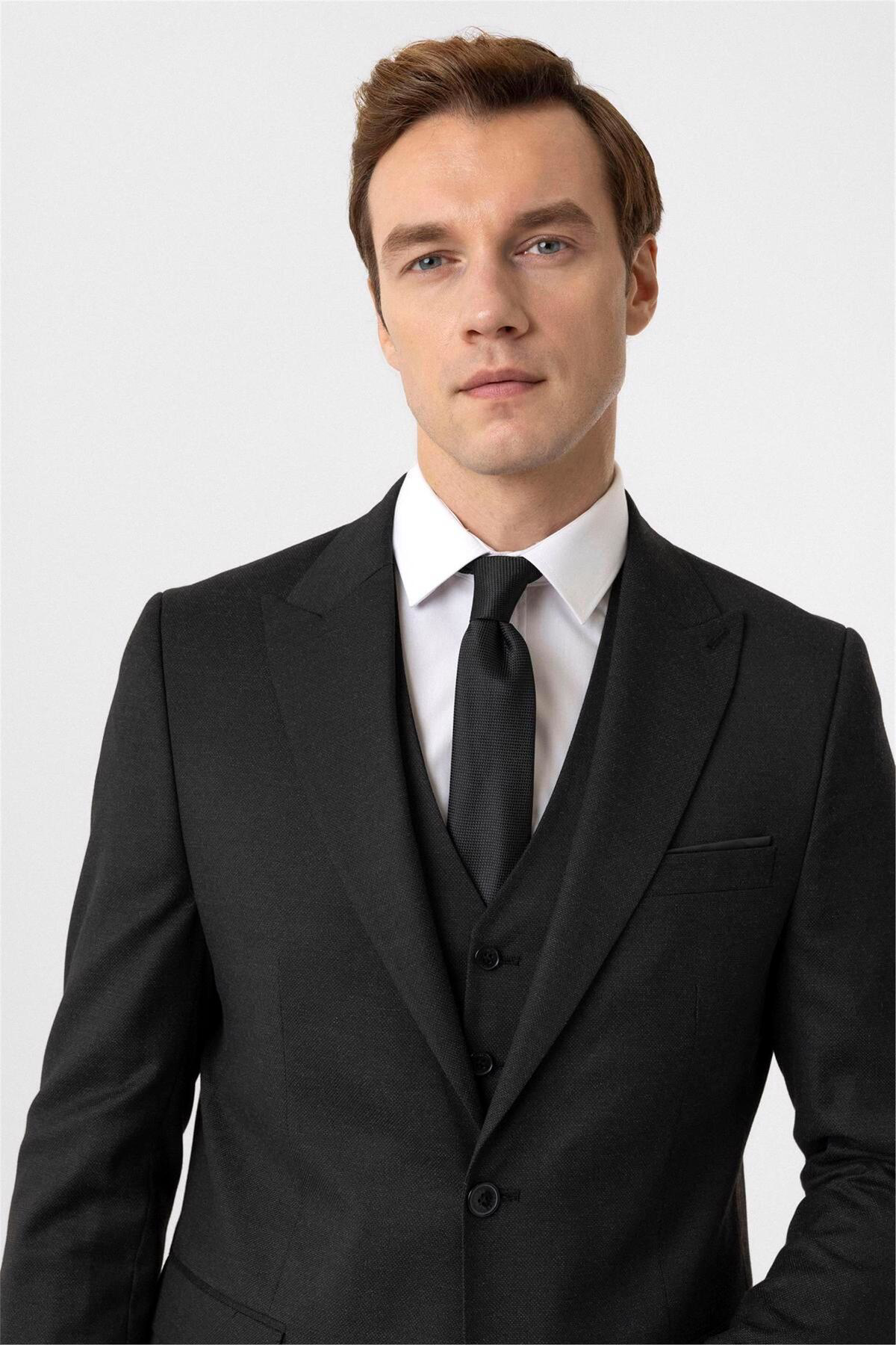 Süvari Siyah Slim Fit Armürlü Sivri Yaka 6 Drop Yelekli Klasik Takım Elb