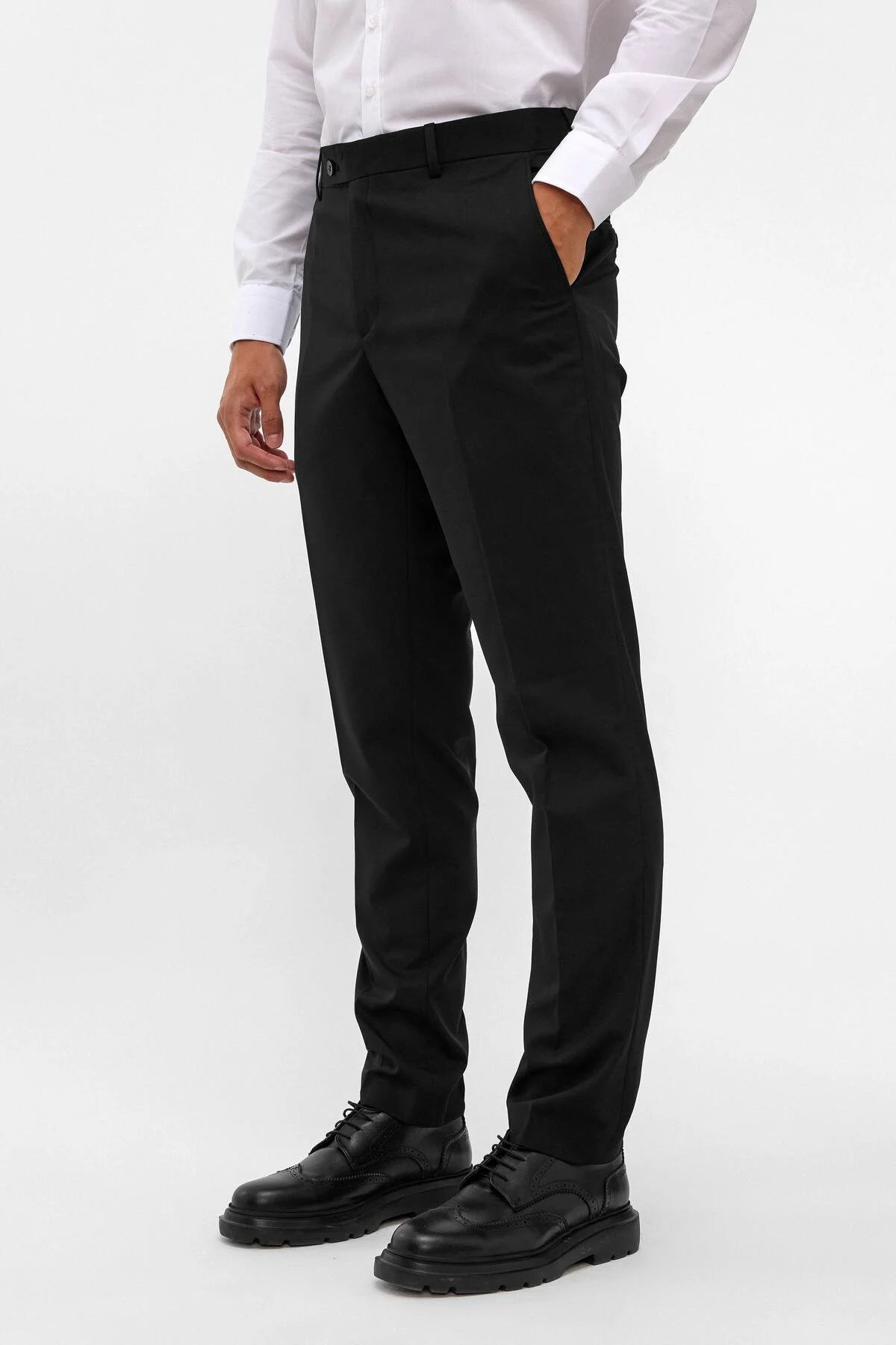 Siyah Slim Fit Düz Pantolon Fiyatı, Yorumları ve Özellikleri