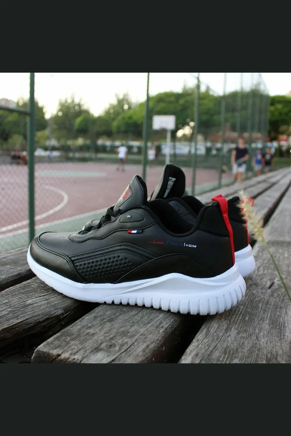 Siyah Spor Ayakkabı