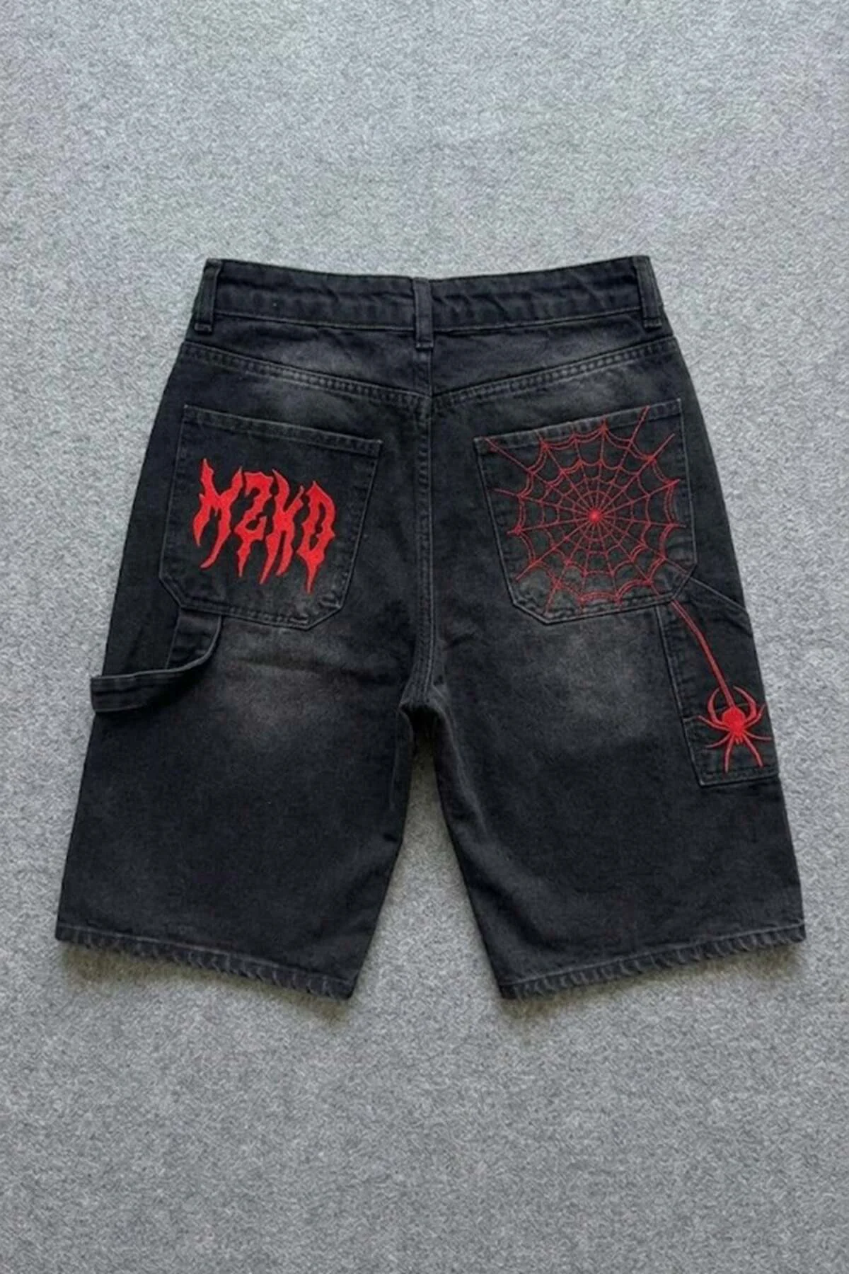 Siyah Taşlamalı kırmızı MZKD Spider Y2K Baggy Unisex Şort Siyah Taşlamalı kırmızı MZKD Spider Y2K Baggy Unisex Şort